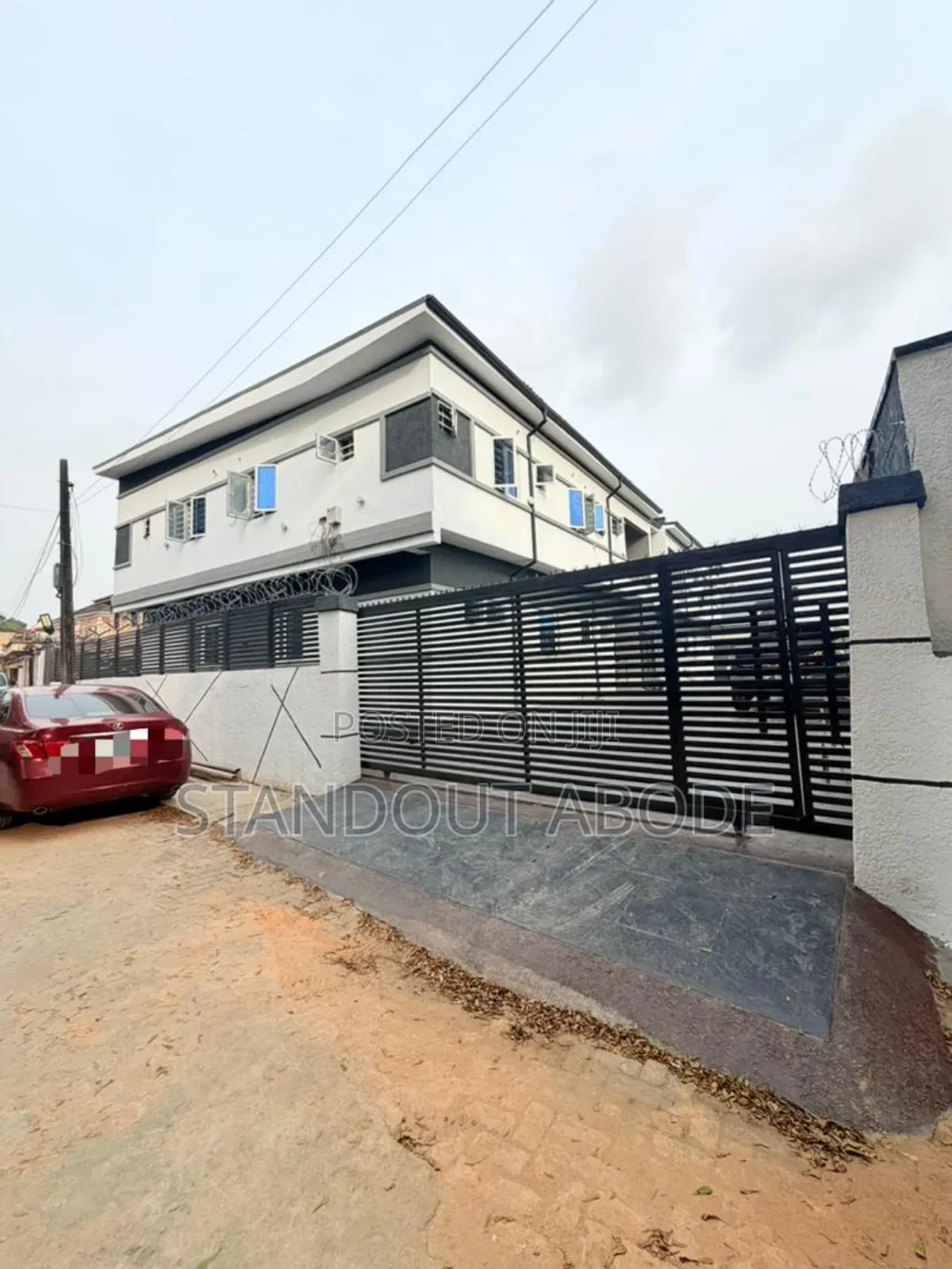 3bdrm Apartment in In An Estate, Oregun for sale in Oregun