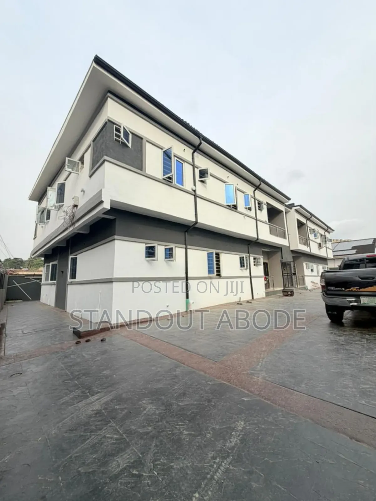 3bdrm Apartment in In An Estate, Oregun for sale in Oregun