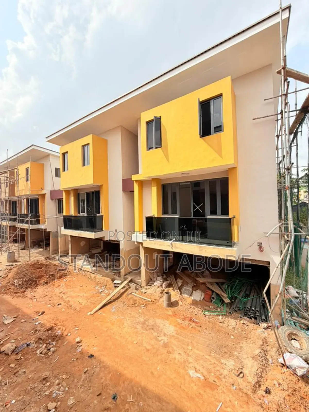 4bdrm Duplex in In A Good And, Adeniyi Jones for sale in Adeniyi Jones