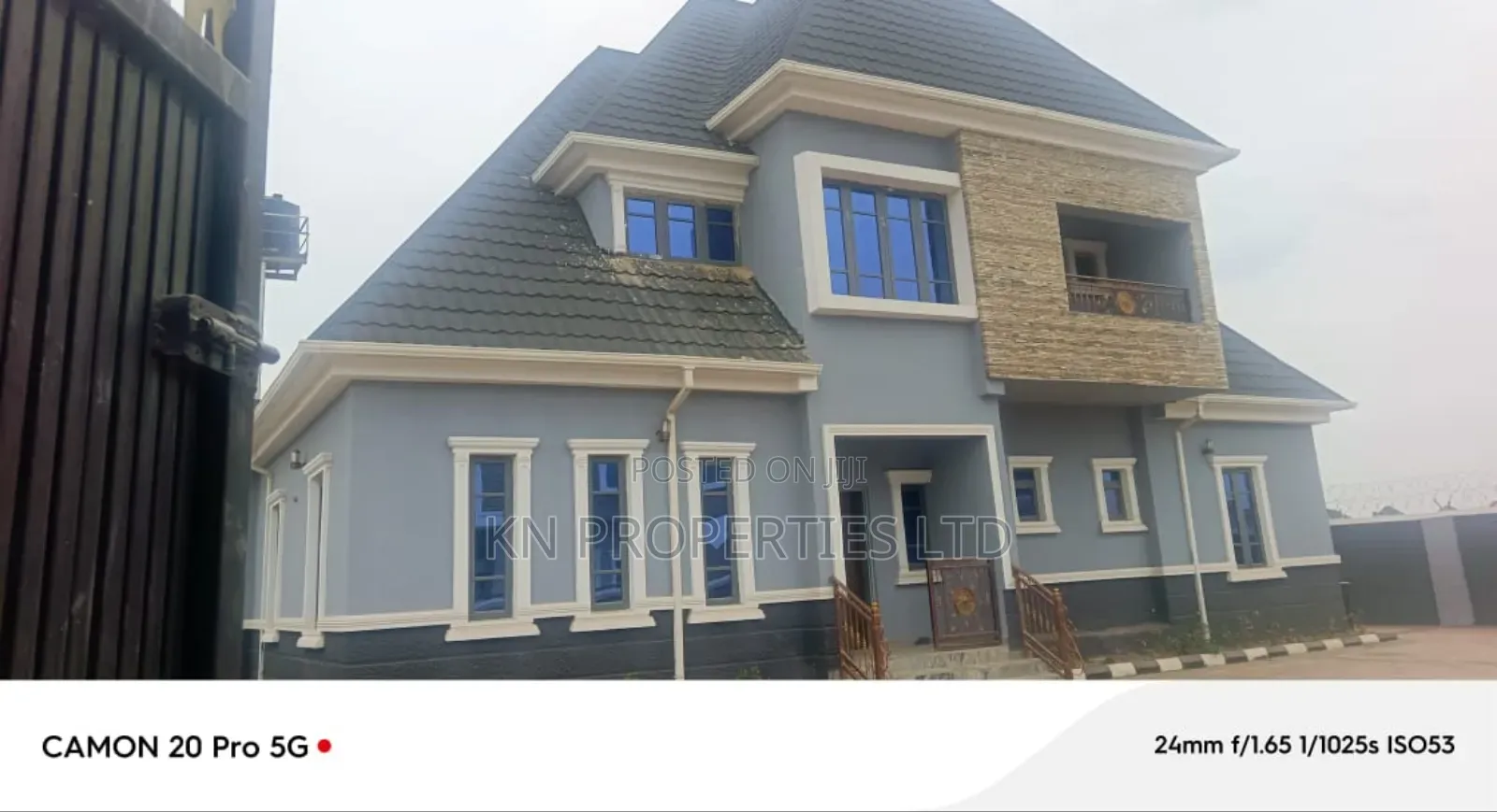 5bdrm Duplex in Estate Environment, Pyakasa for rent in Pyakasa