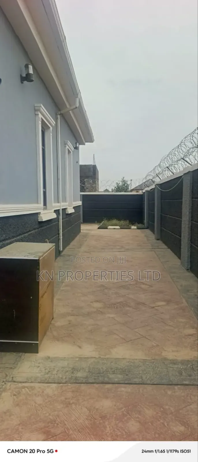 5bdrm Duplex in Estate Environment, Pyakasa for rent in Pyakasa