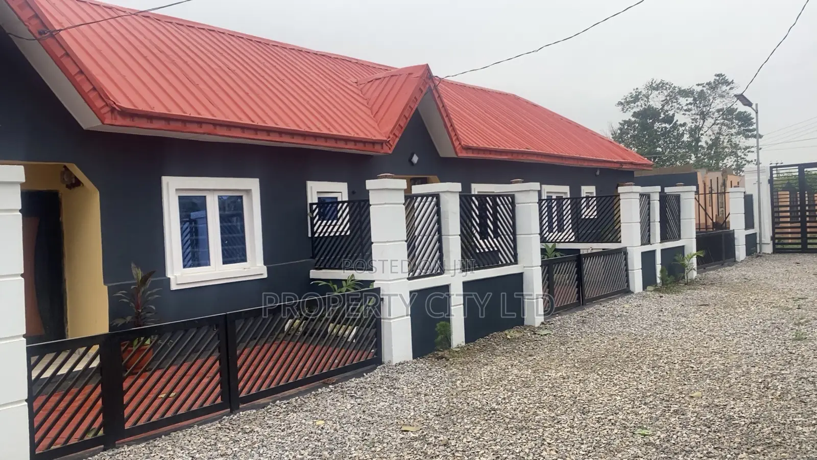 1bdrm Bungalow in Treasure Line, Ijede / Ikorodu for sale in Ijede / Ikorodu