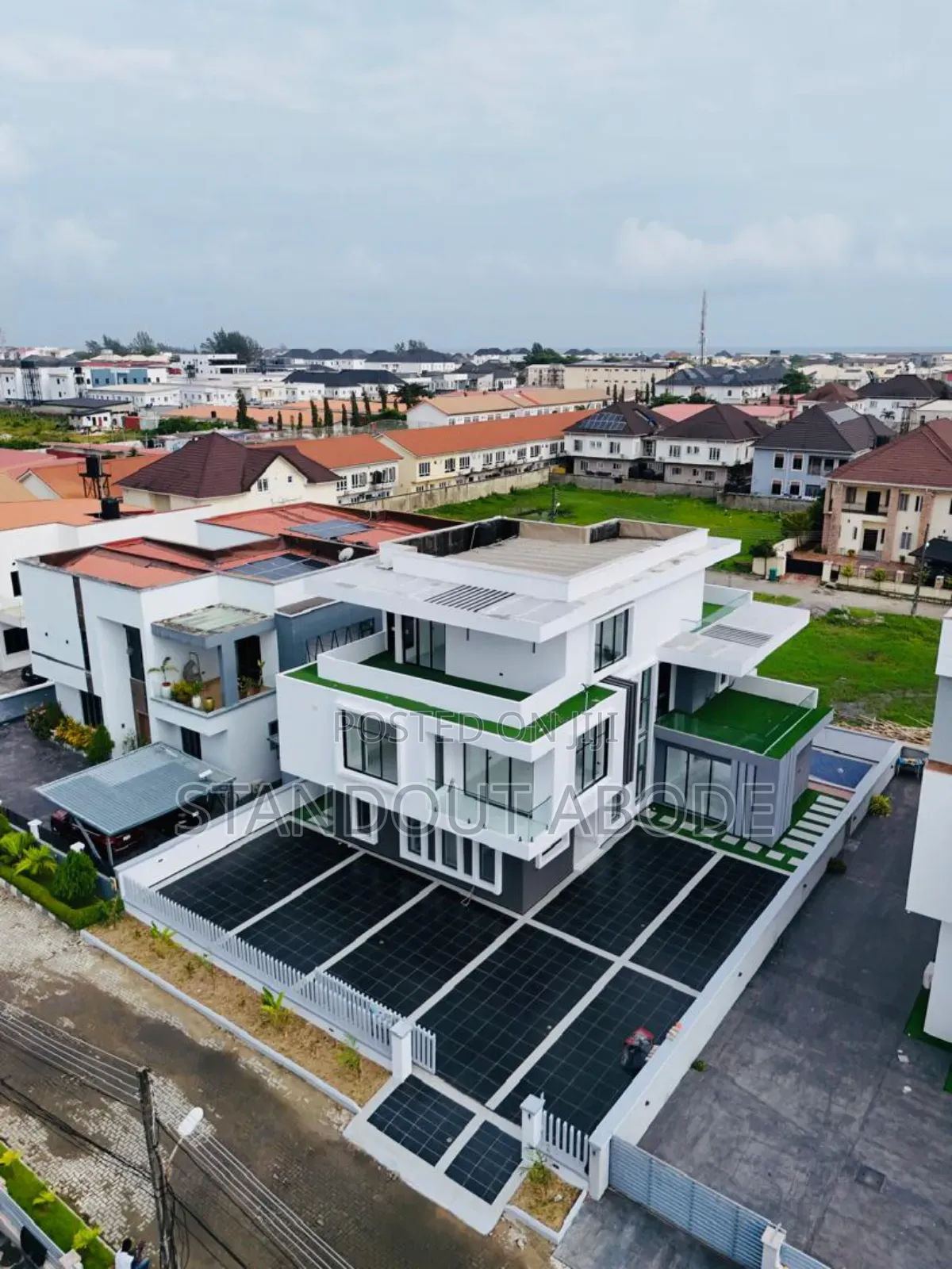 5bdrm Duplex in In A Call To Access, Adeniyi Jones for sale in Adeniyi Jones