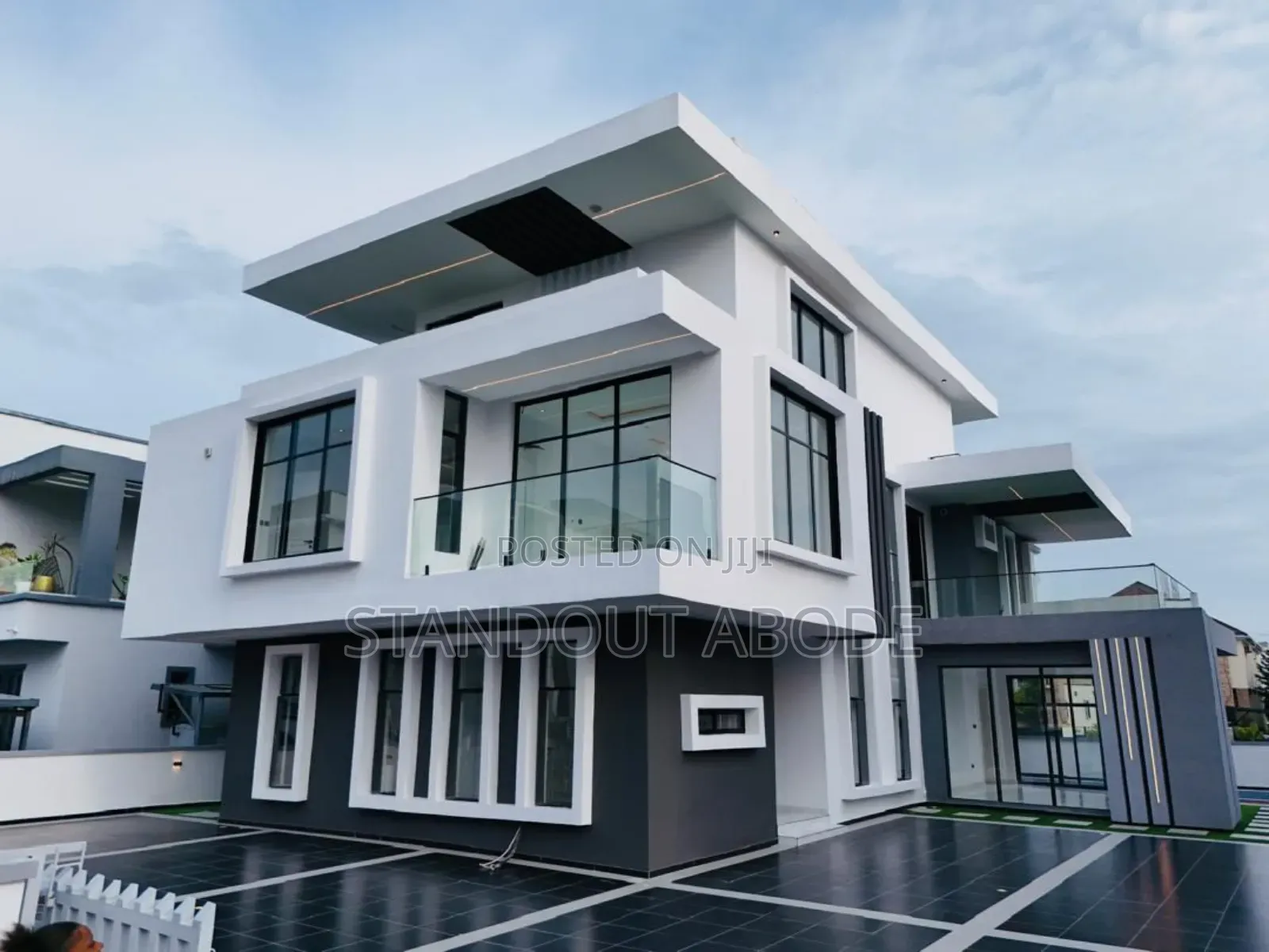 5bdrm Duplex in In A Call To Access, Adeniyi Jones for sale in Adeniyi Jones