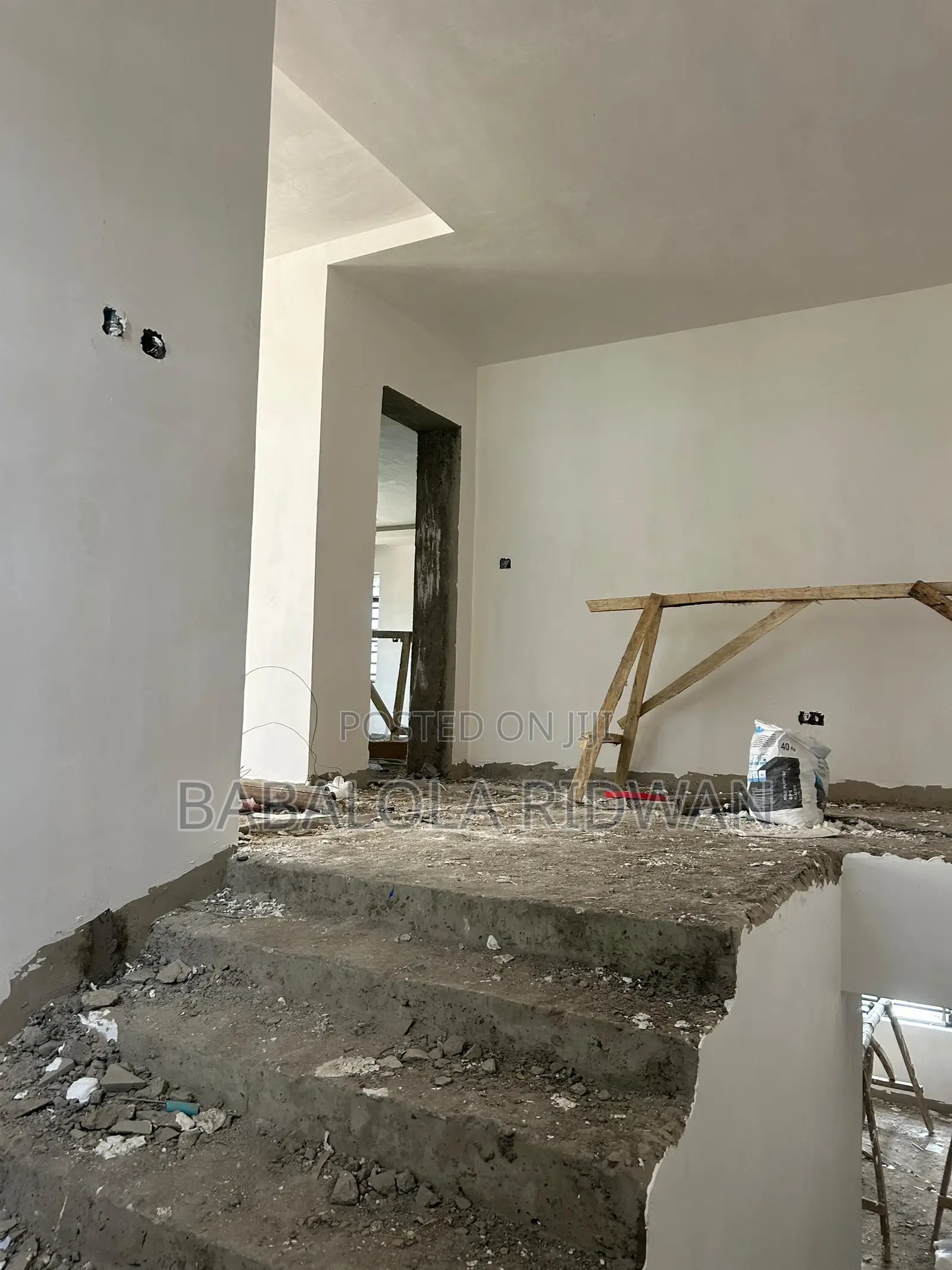 4bdrm Duplex in Fort Court Estate, Akala Express for sale in Akala Express