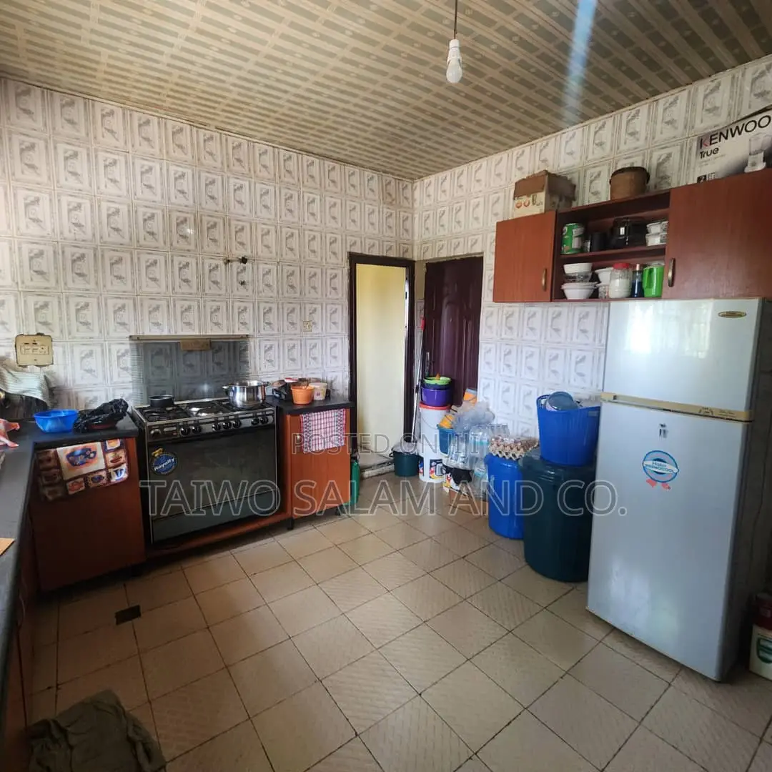 3bdrm Bungalow in Akala Express for sale in Akala Express