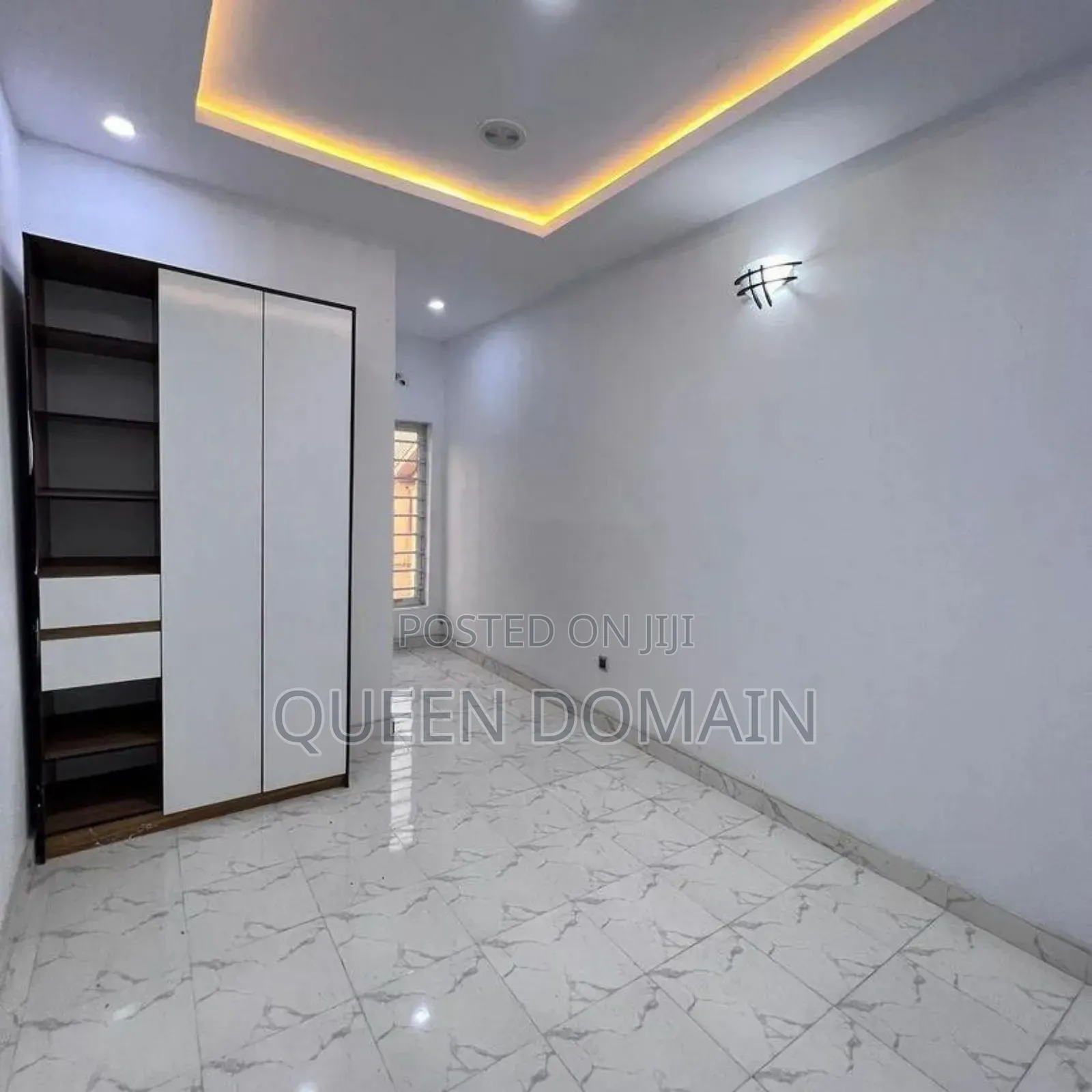 4bdrm Duplex in Abraham Adesanya, VGC / Ajah for sale in VGC / Ajah