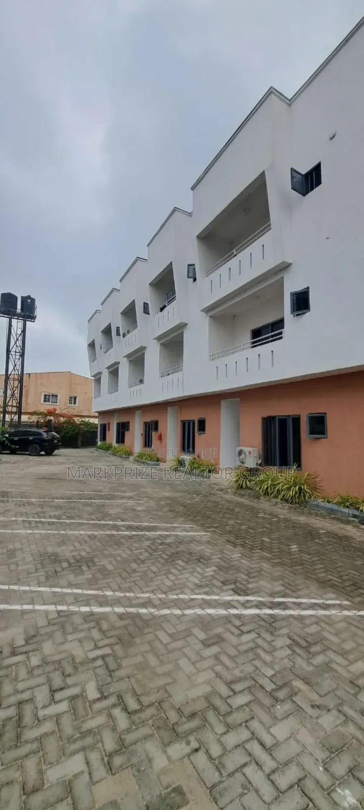 4bdrm Duplex in Lekki Scheme 2 for sale in Lekki Phase 2