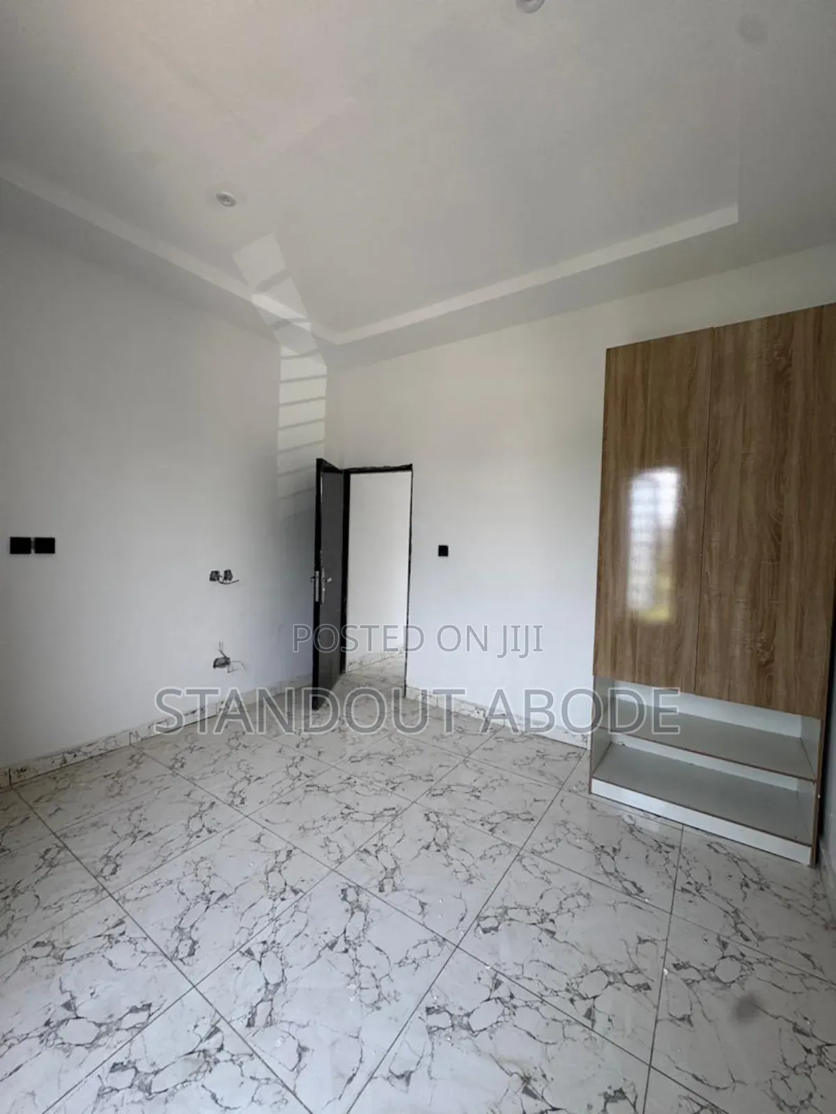 2bdrm Duplex in In An Estate, Sangotedo for sale in Sangotedo