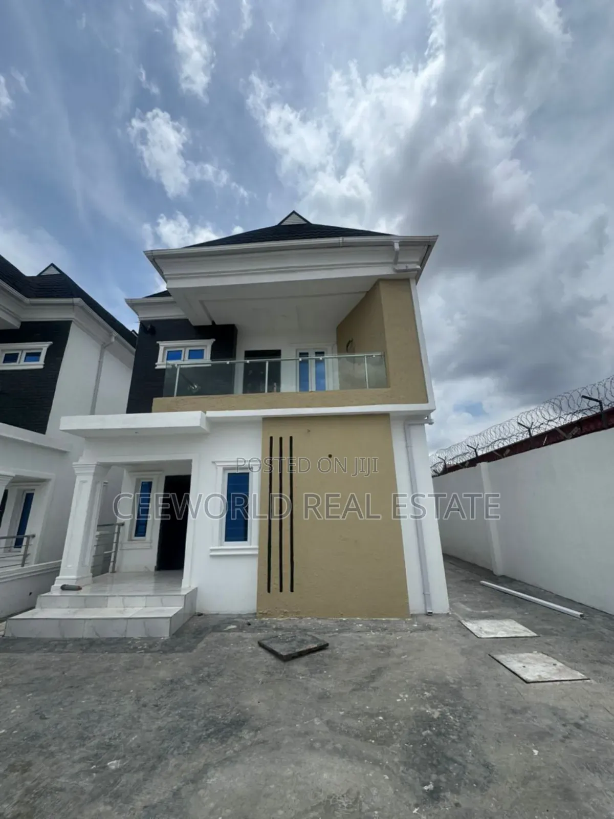 5bdrm Duplex in Oluyole Estate for rent in Oluyole Estate
