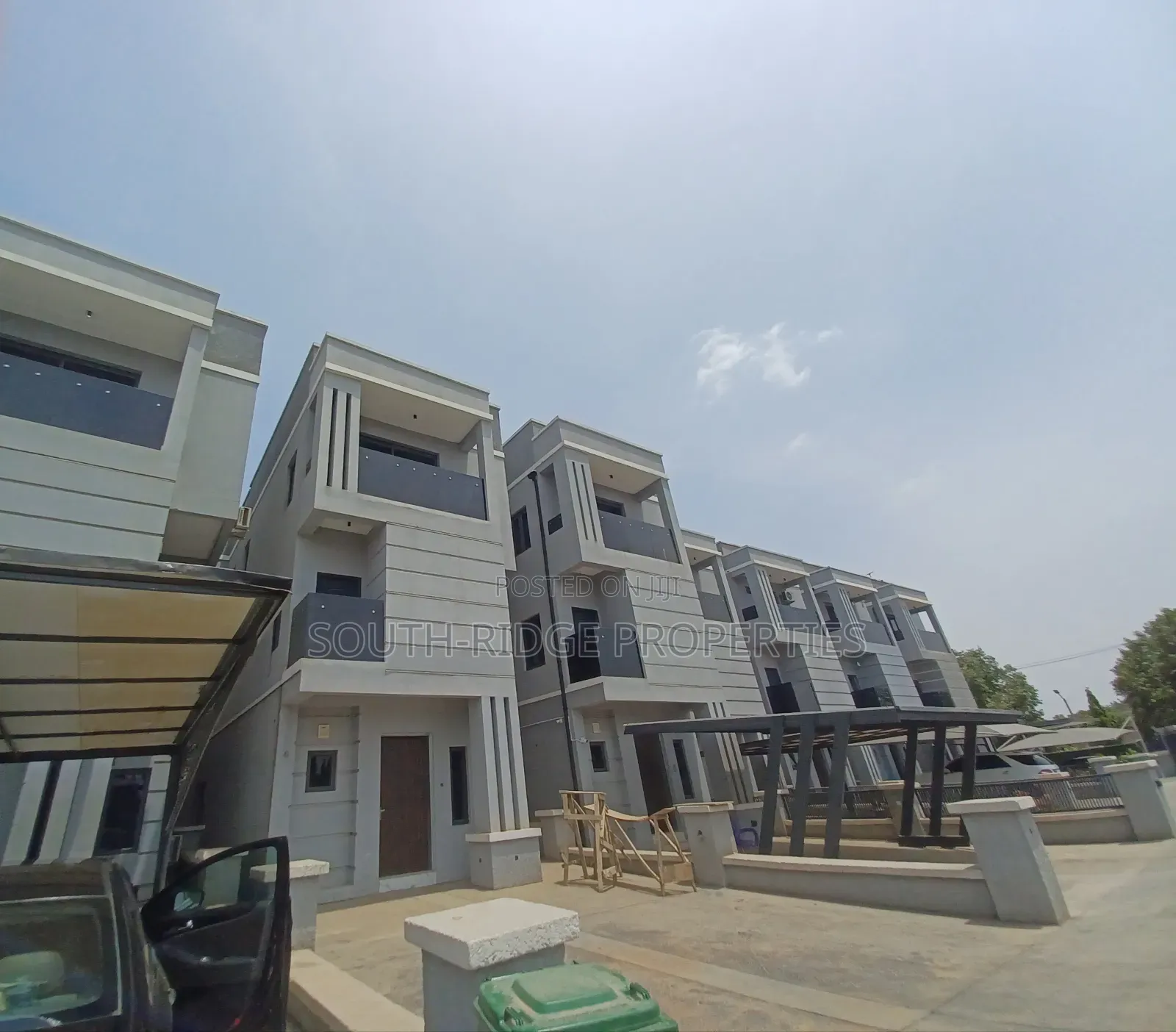 Furnished 5bdrm Townhouse / Terrace in Durumi for rent in Durumi