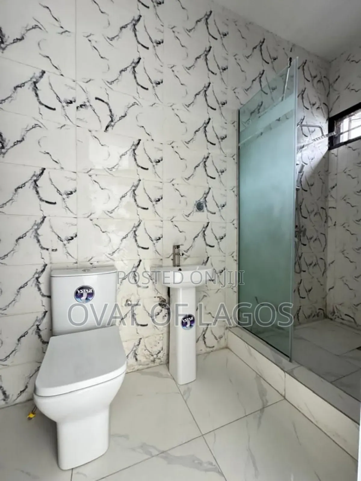 3bdrm Duplex in Ikota for rent in Ikota