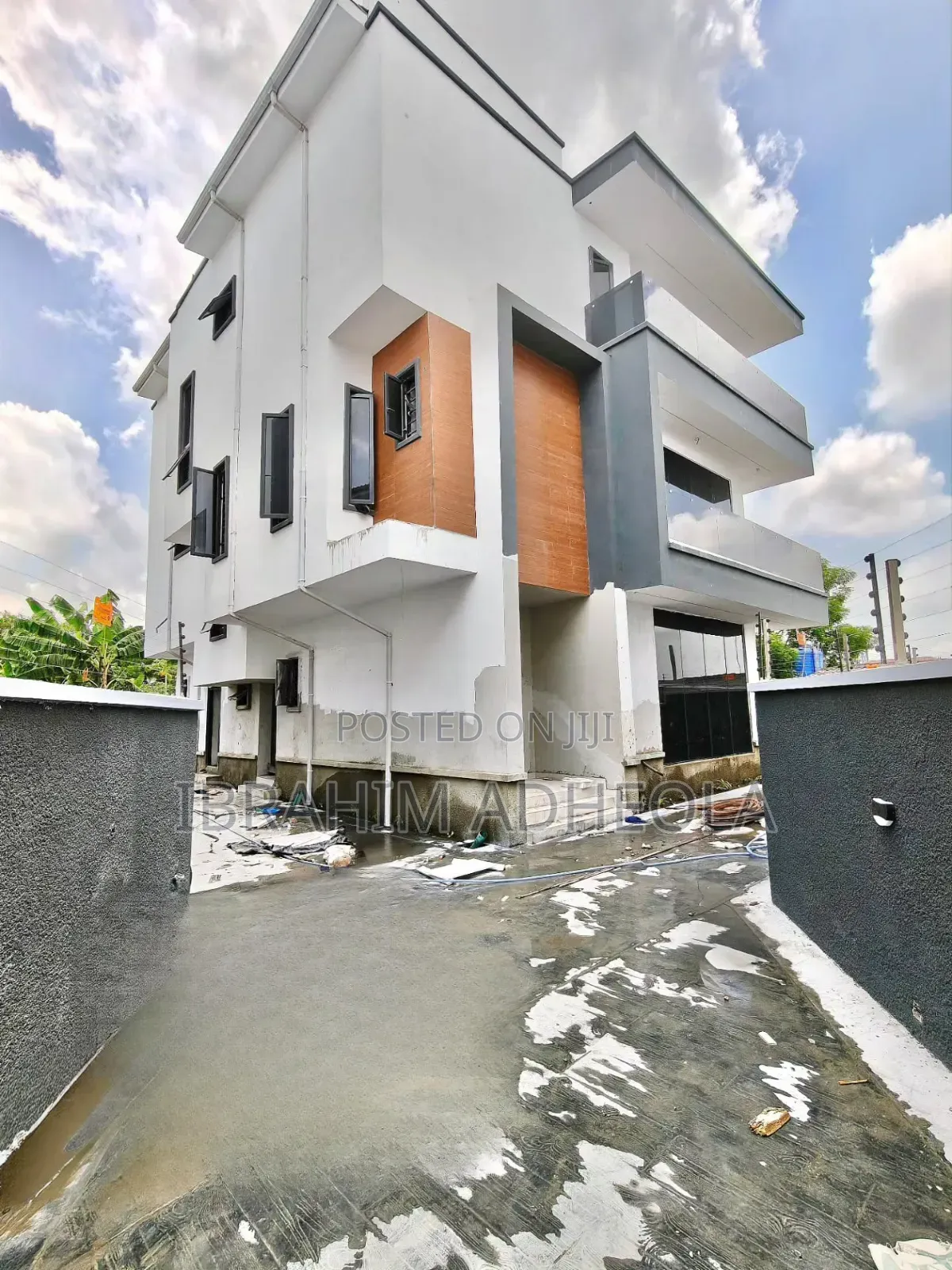 4bdrm Duplex in Okupe Estate, Mende for sale in Mende