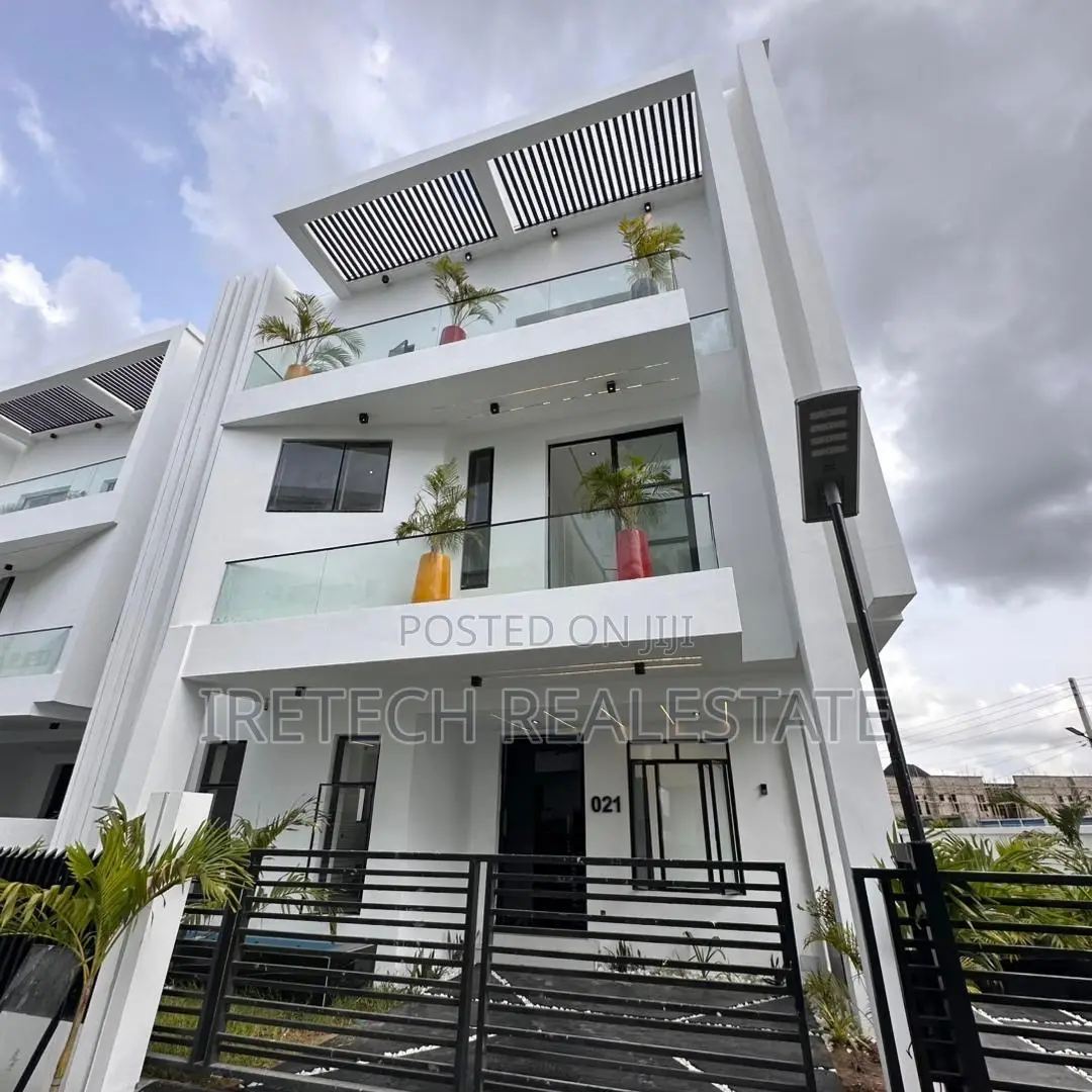 5bdrm Duplex in Orchid Lekki Lagos for sale in Lekki Phase 2