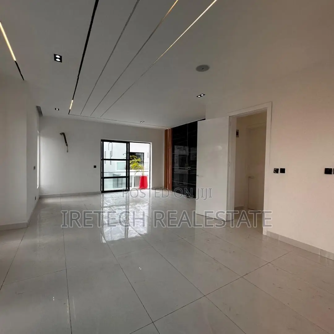 5bdrm Duplex in Orchid Lekki Lagos for sale in Lekki Phase 2
