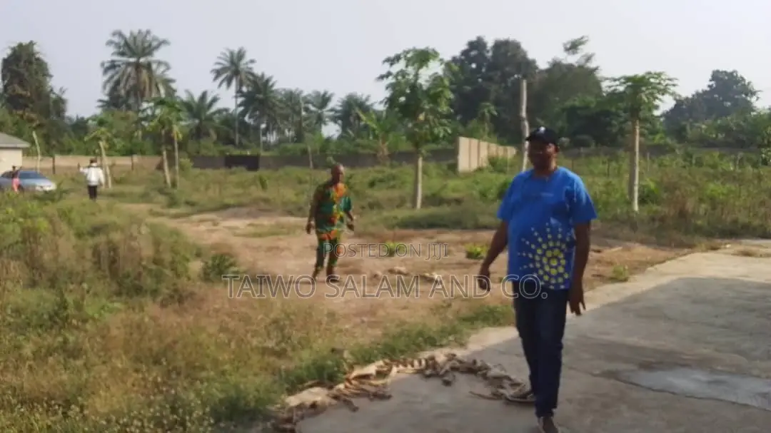 7 Acres Livestock Farm in Ogbomosho North