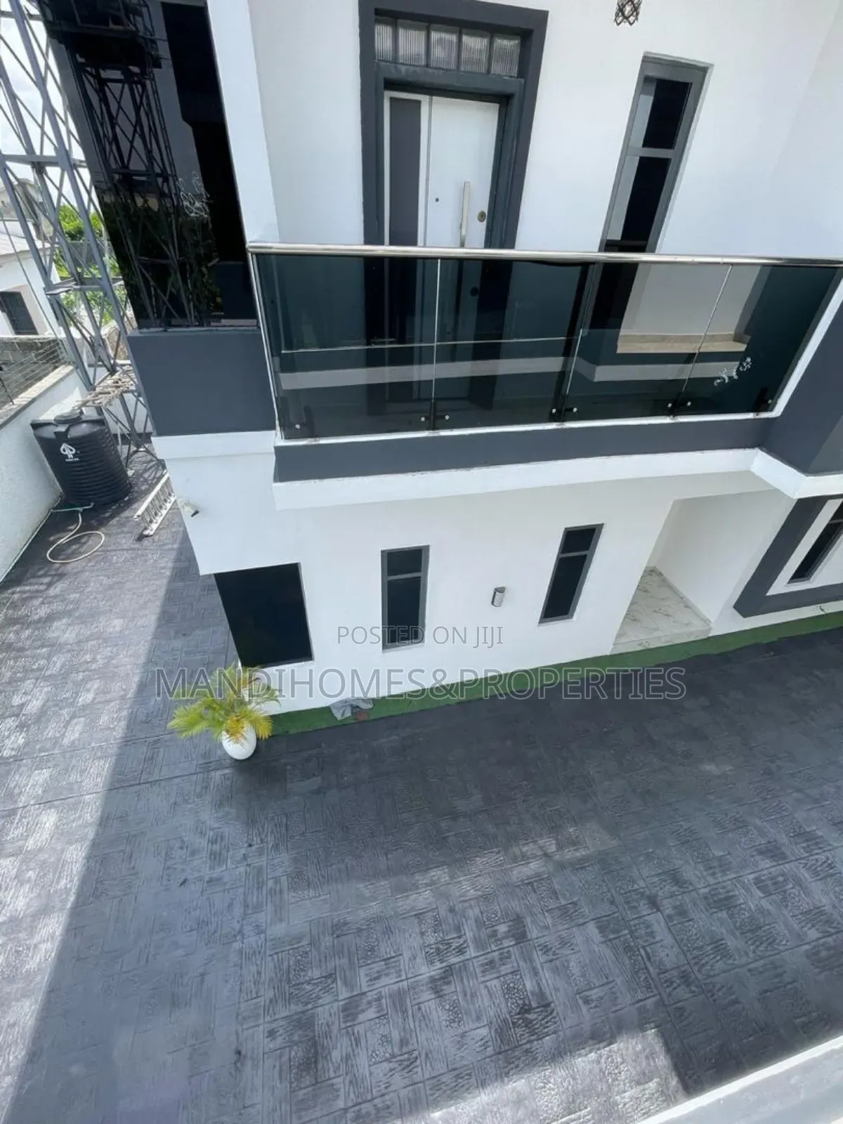 4bdrm Duplex in Lekki Gardens Estate for sale in Lekki Gardens Estate