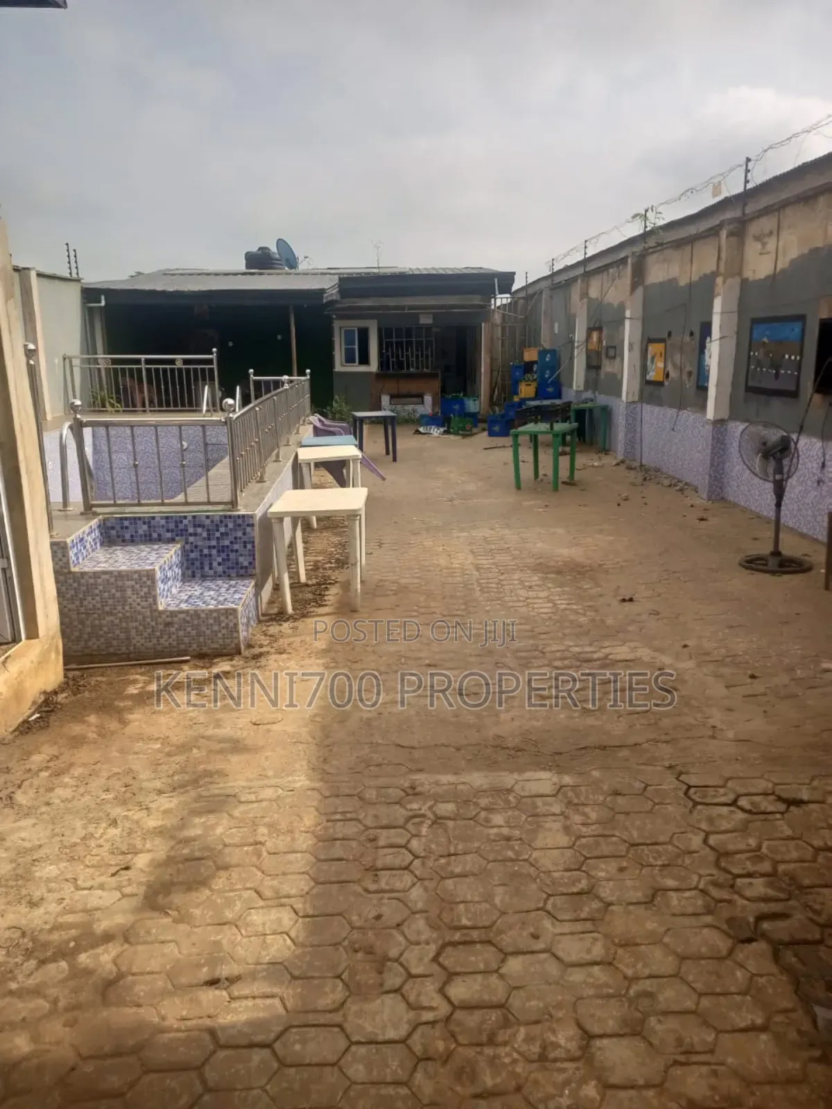 Bar and Lounge for Sale at Oko Afor in Oko Afo