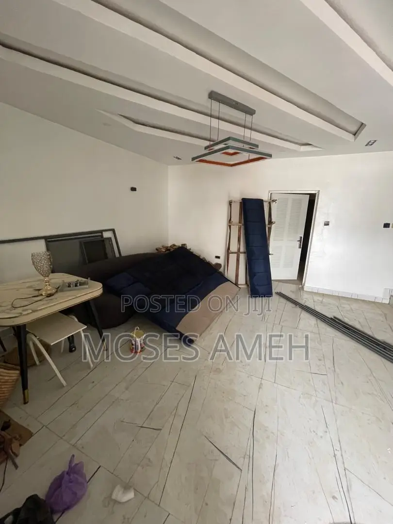 4bdrm Townhouse / Terrace in Wuye for rent in Wuye