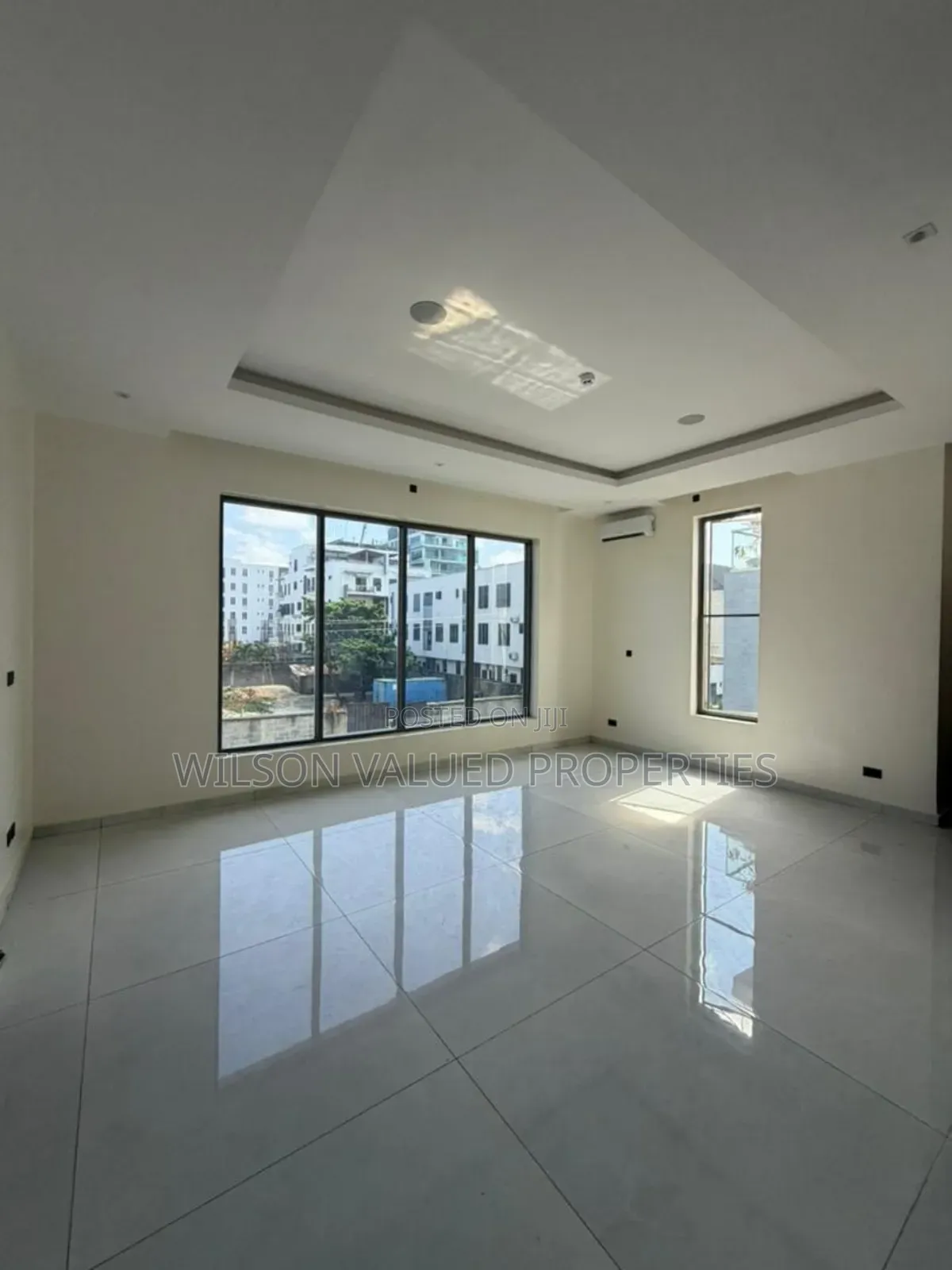 5bdrm Mansion in Wvp Homes, Ikoyi for sale in Ikoyi