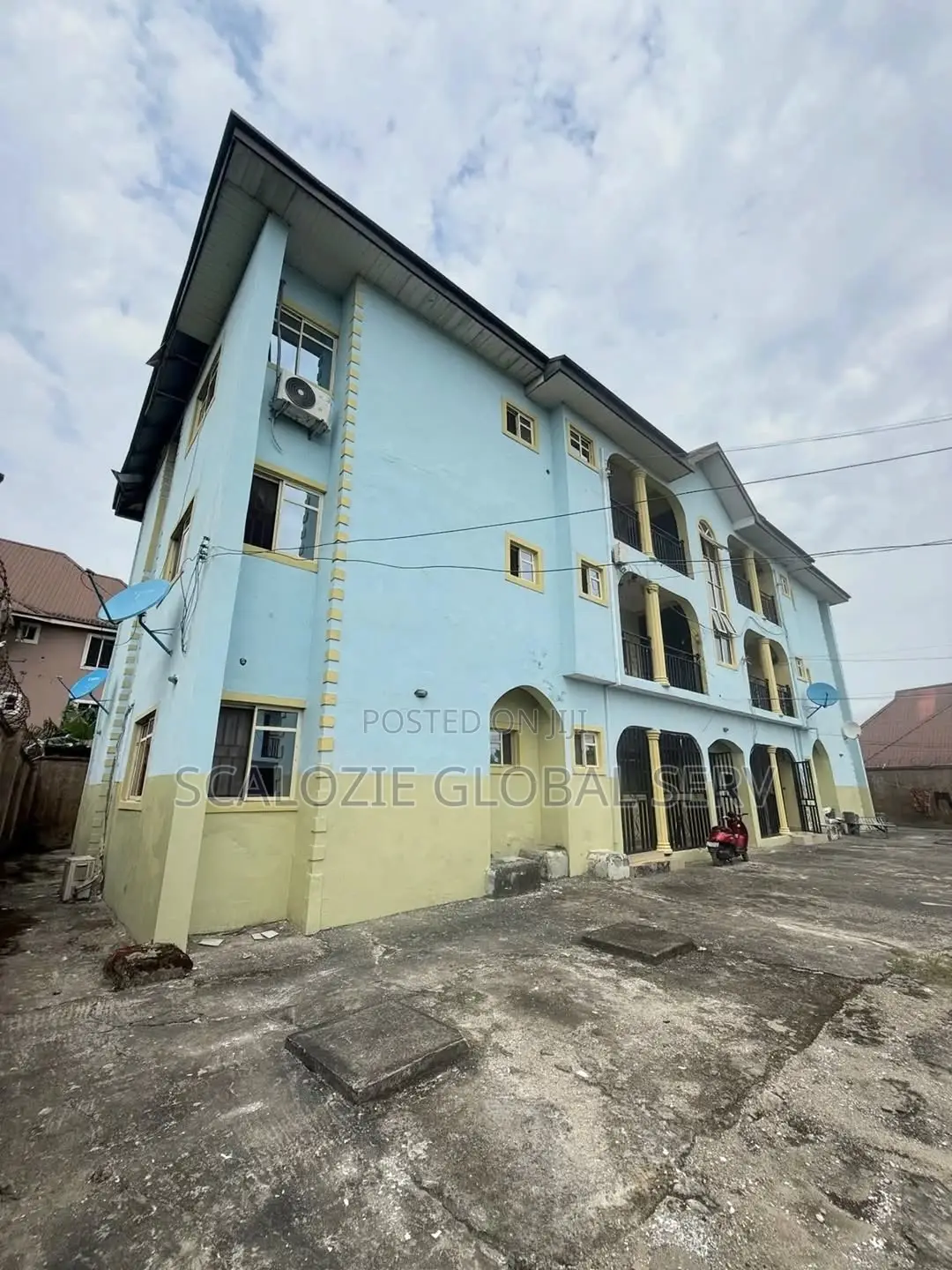 2bdrm Block of Flats in Majesty Estate Nta for sale in Port-Harcourt