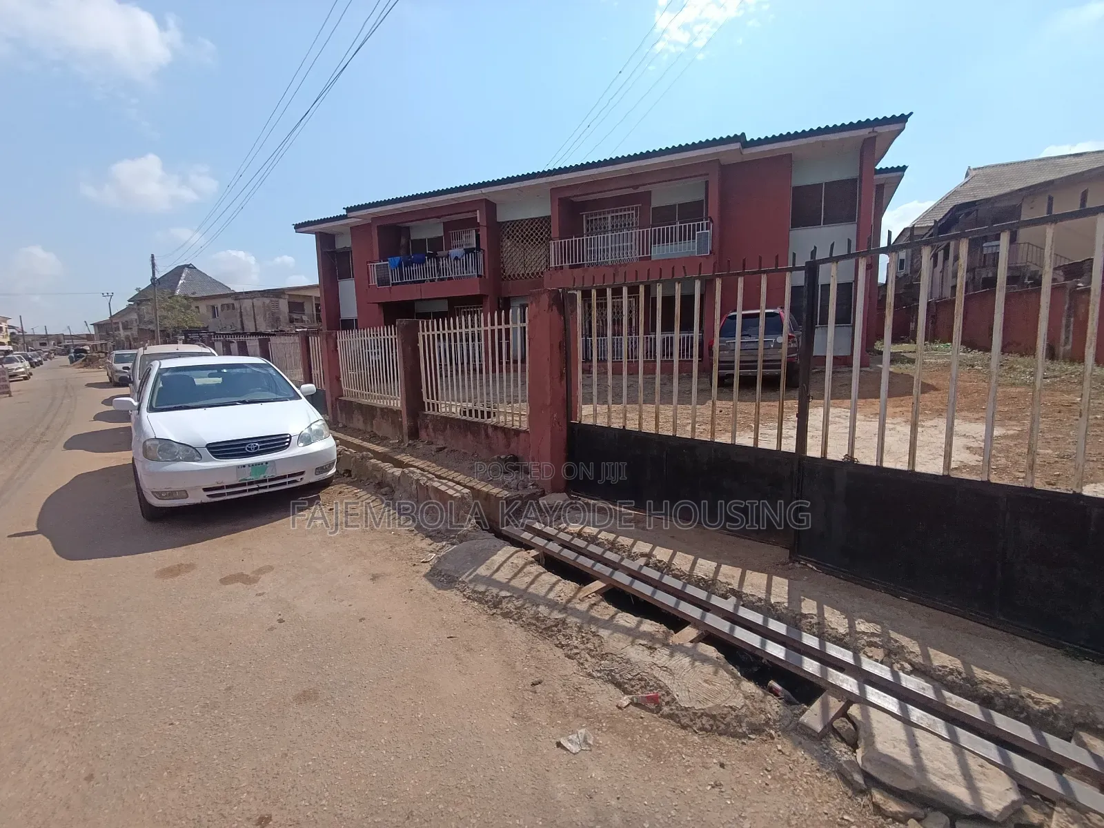 3bdrm Block of Flats in I. K Dairo, Ibadan for sale in Ibadan