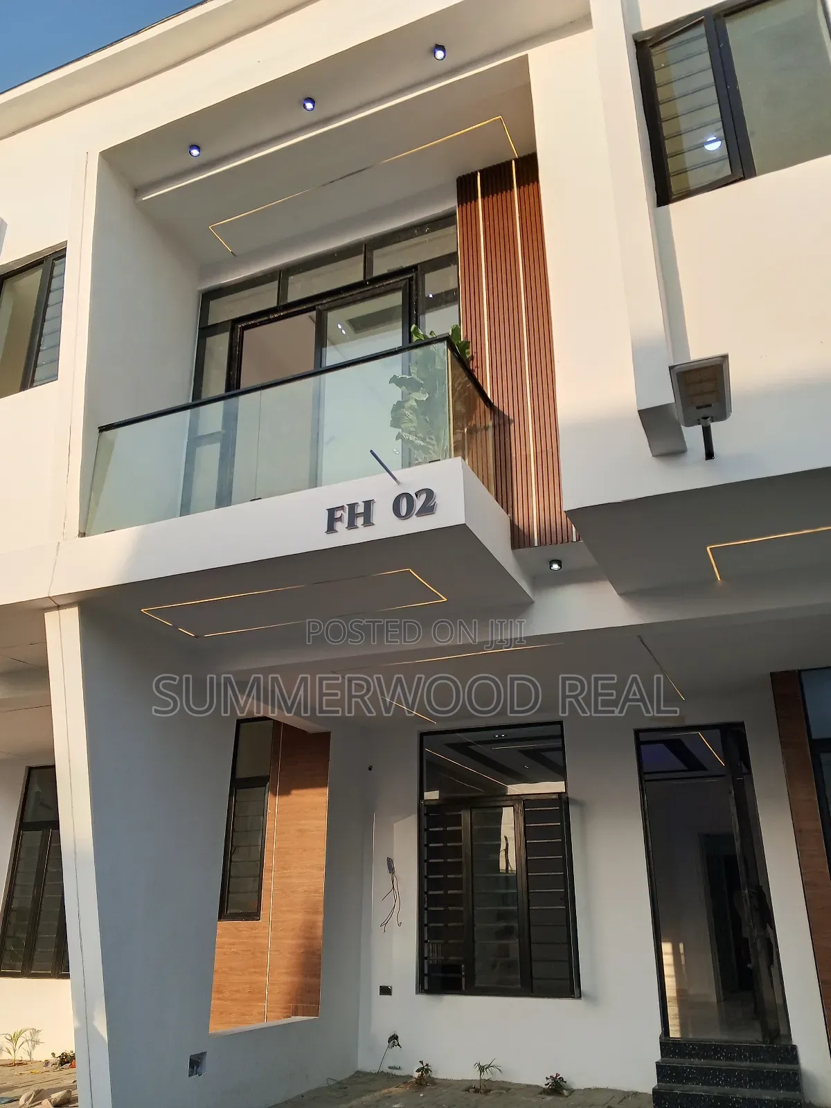 3bdrm Duplex in Lekki Phase 2 for sale in Lekki Phase 2
