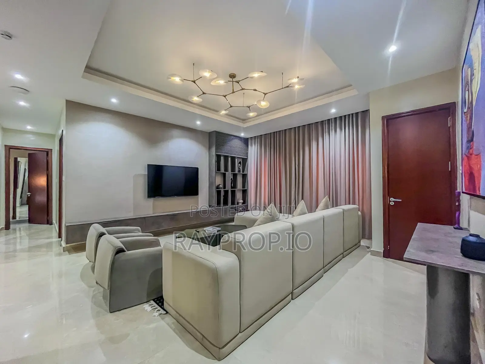 317590lk - 3 Bedroom Shortlet in Ikoyi in Ikoyi S.W