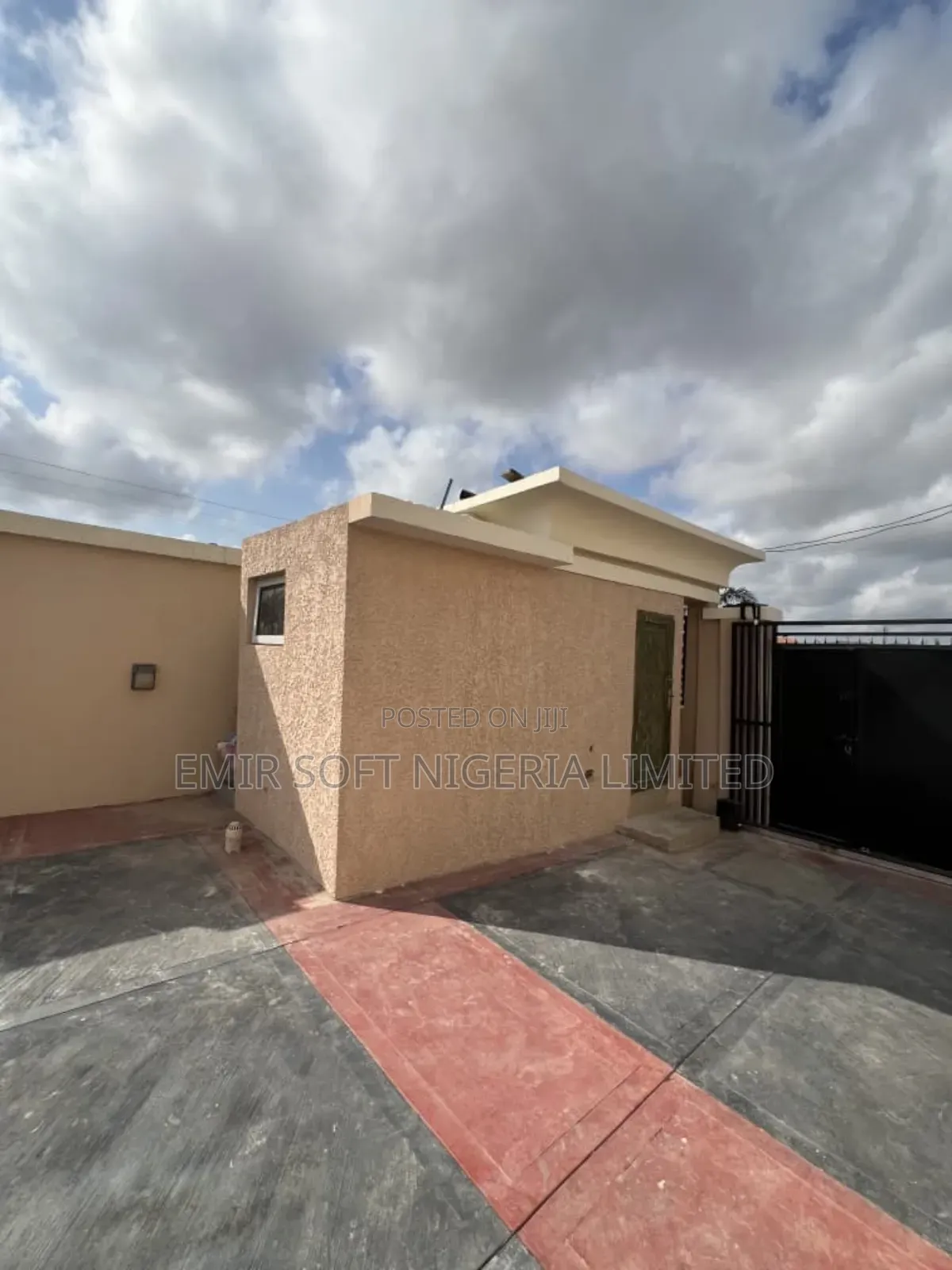 4bdrm Duplex in Akoto Estate, Akala Express for sale in Akala Express