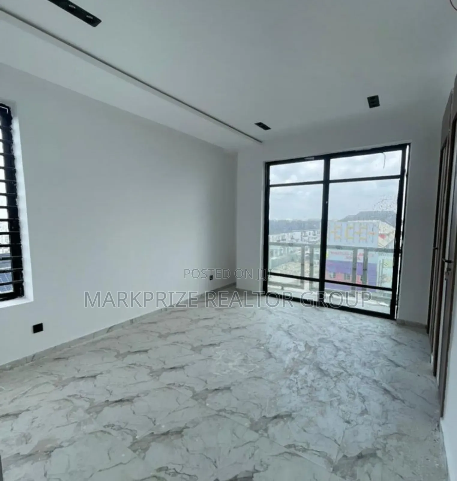 2bdrm Apartment in Orchid Lekki, Ologolo for sale in Ologolo