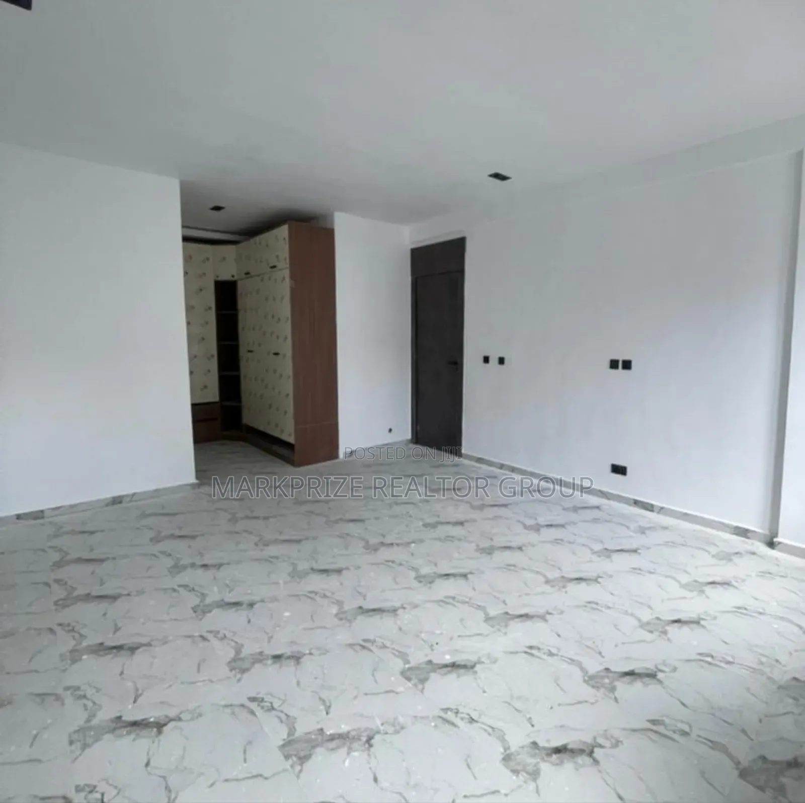 2bdrm Apartment in Orchid Lekki, Ologolo for sale in Ologolo