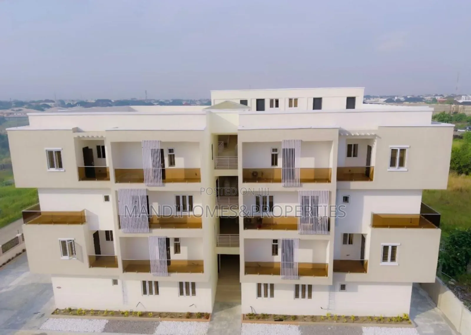 3bdrm Maisonette in Off Lekki-Epe Expressway for sale in Off Lekki-Epe Expressway