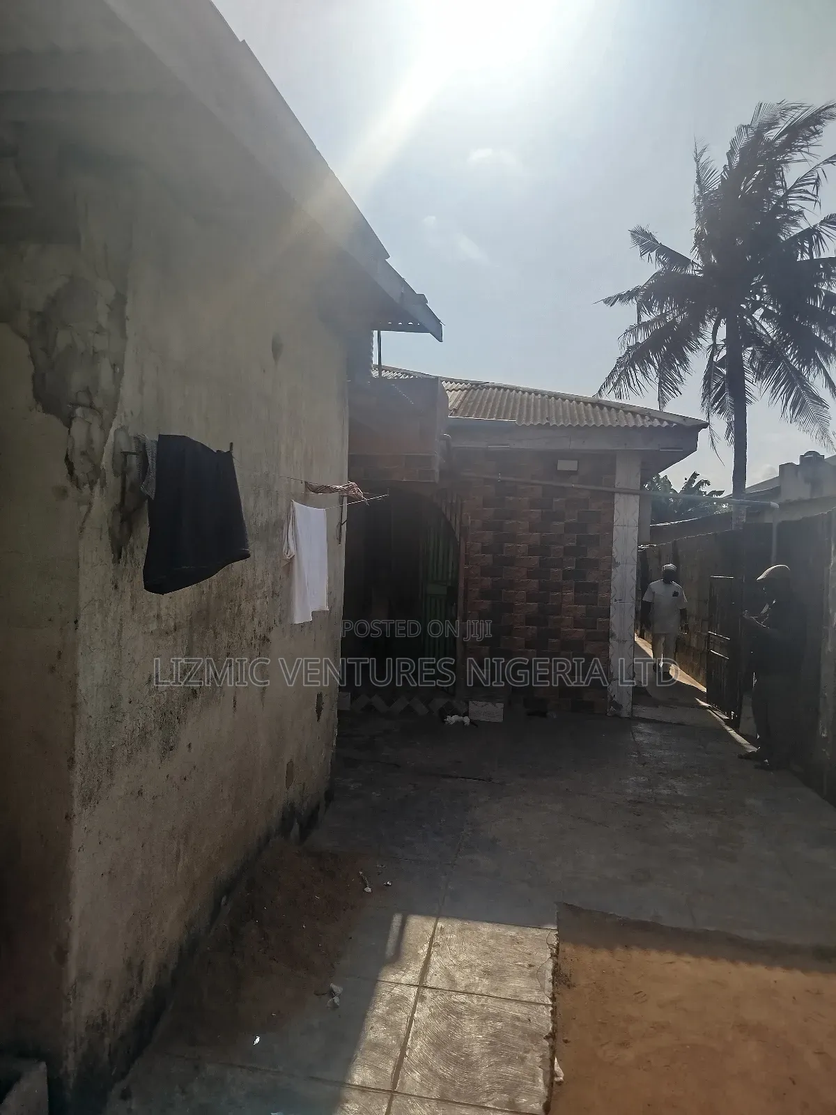 3bdrm Bungalow in Isuti Rd, Igando / Ikotun/Igando for sale in Igando / Ikotun/Igando
