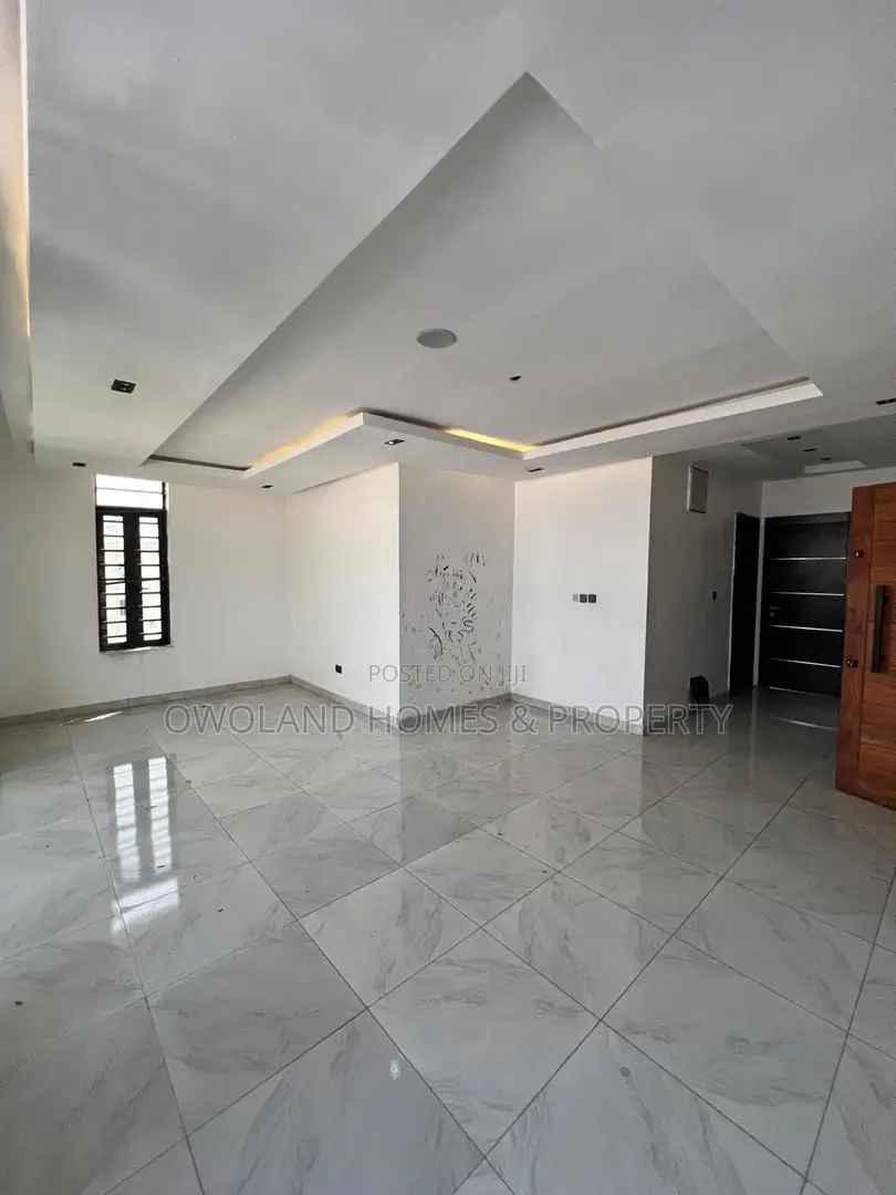 2bdrm Duplex in Ologolo Estate for rent in Ologolo