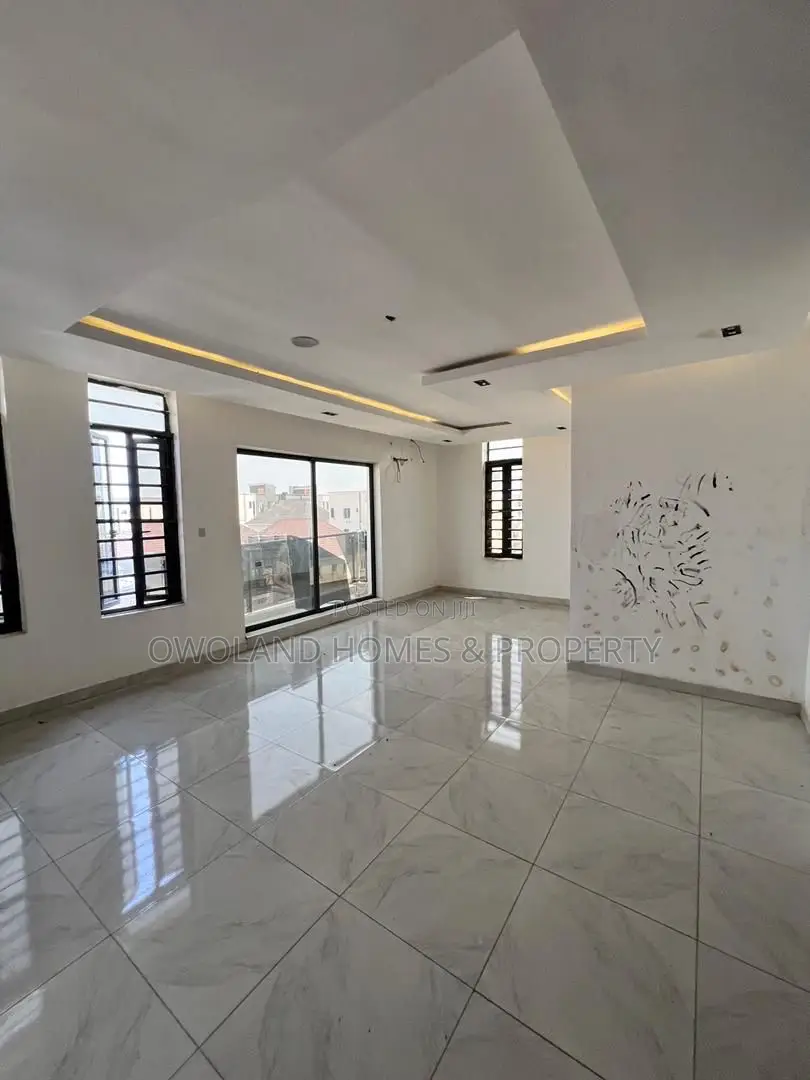 2bdrm Duplex in Ologolo Estate for rent in Ologolo