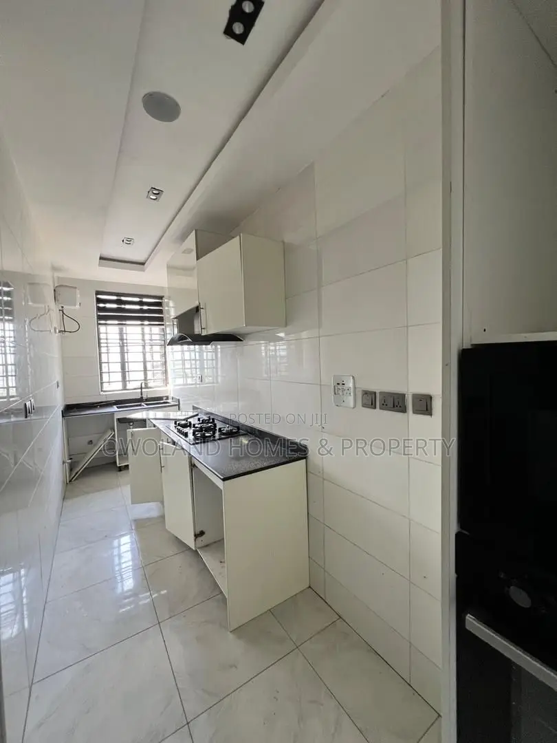 2bdrm Duplex in Ologolo Estate for rent in Ologolo