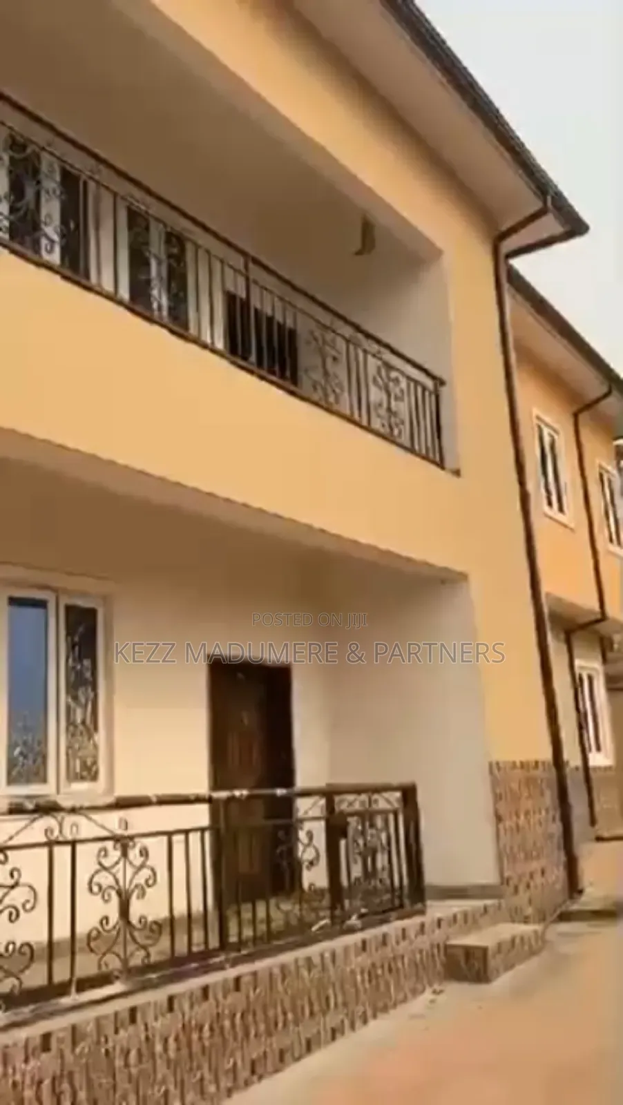 5bdrm Block of Flats in Lemna, Calabar , for sale in Calabar