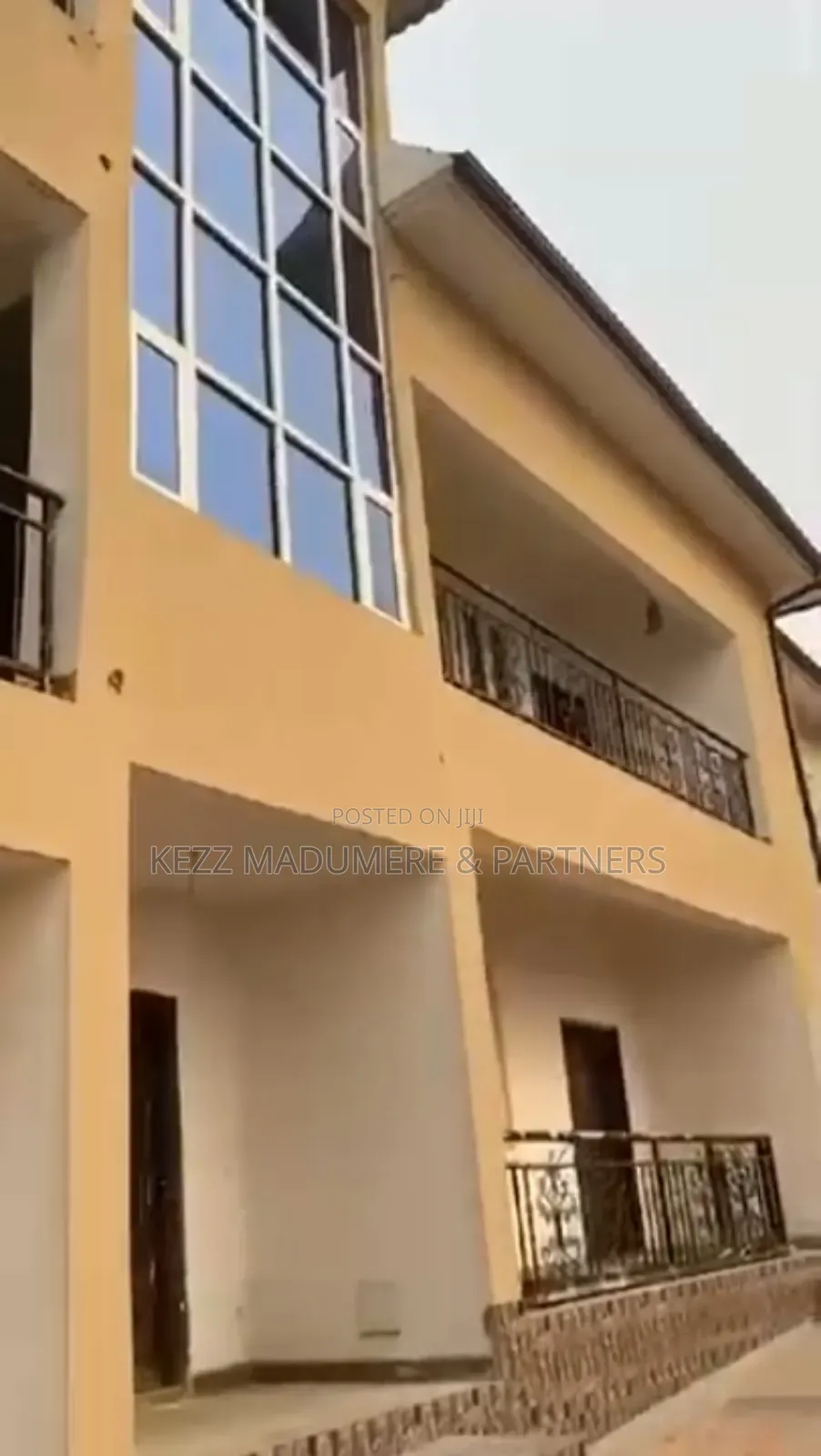 5bdrm Block of Flats in Lemna, Calabar , for sale in Calabar