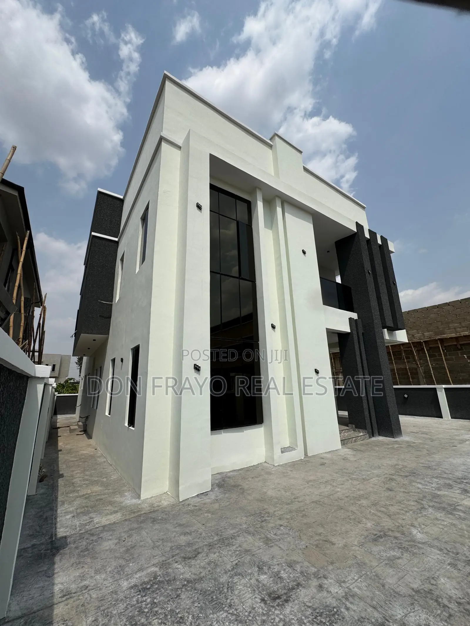 5bdrm Duplex in Carlton Gate Estate, Akobo for sale in Akobo