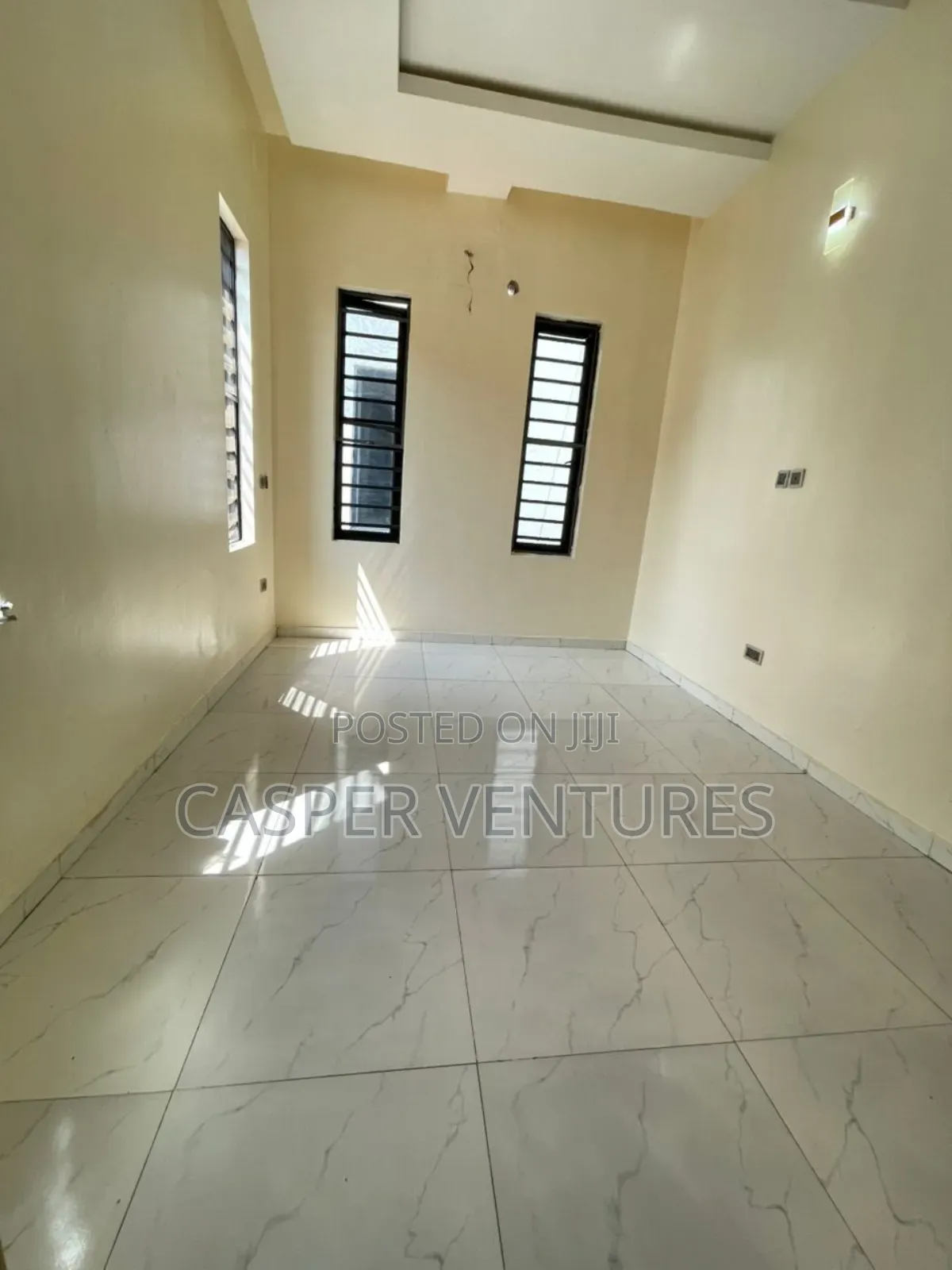 1bdrm Shared Apartment in Gra, Ikota for rent in Ikota