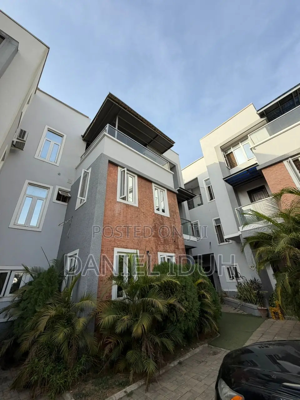 4bdrm Townhouse/Terrace in Jahi for sale in Jahi
