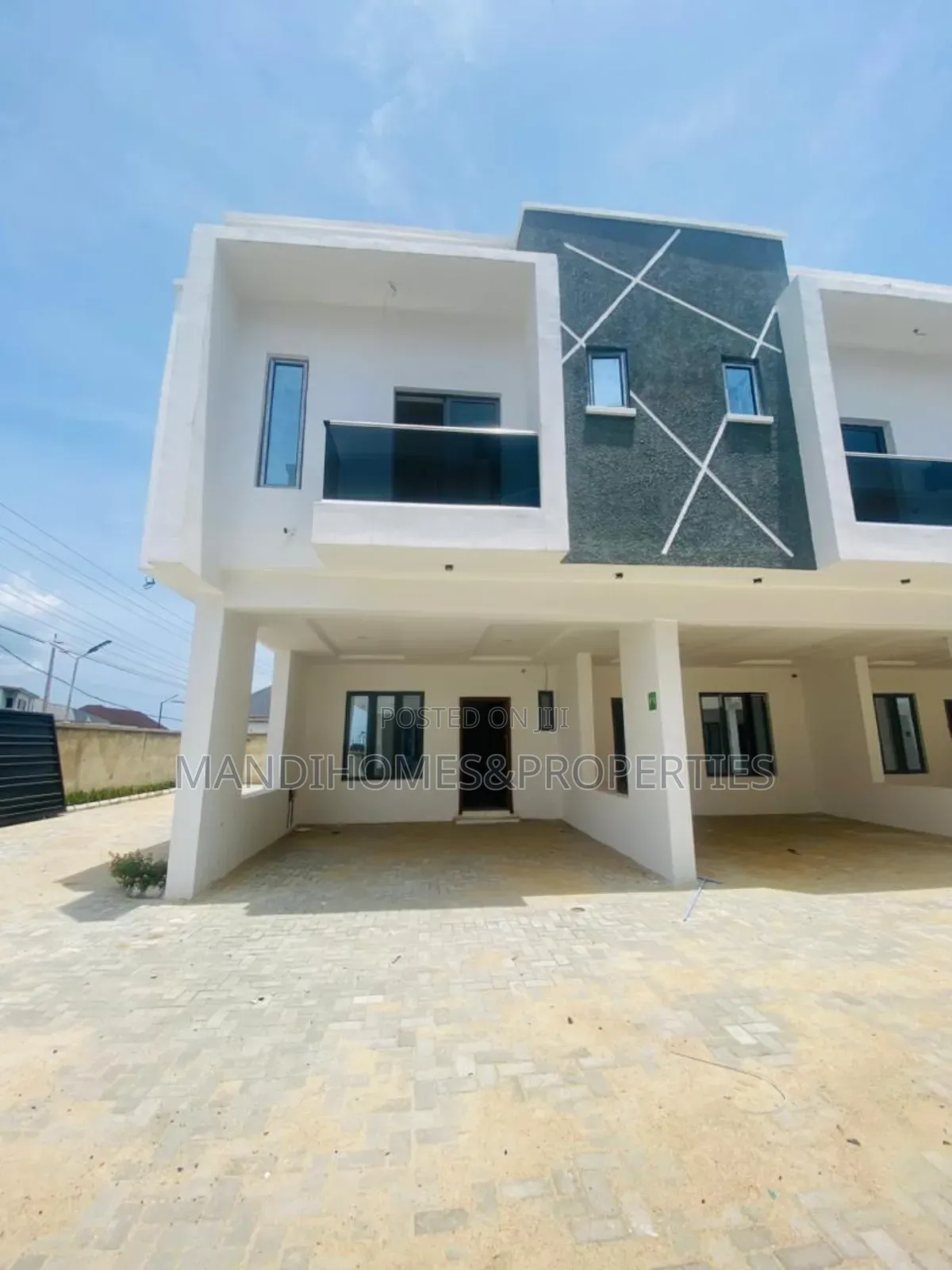 4bdrm Townhouse/Terrace in Lekki Expressway for sale in Lekki Expressway