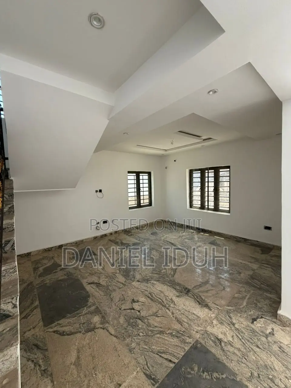 4bdrm Duplex in Kaura for rent in Kaura