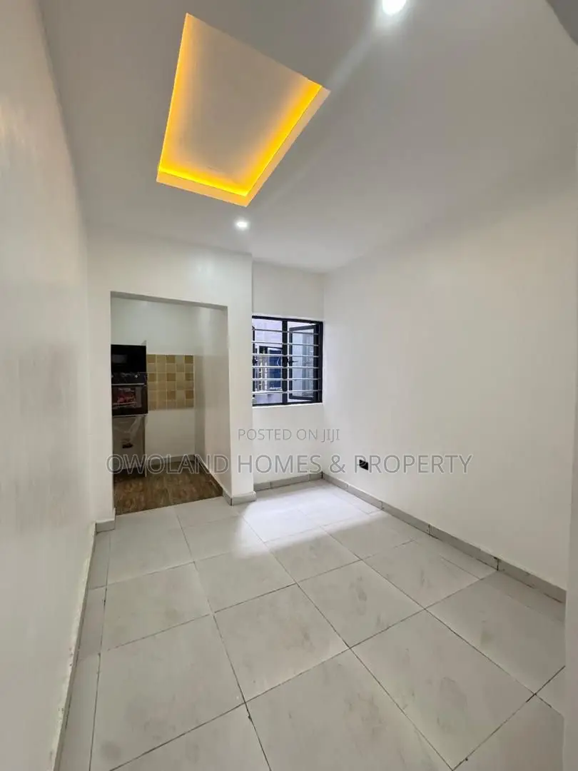 2bdrm Duplex in Ologolo Estate for rent in Ologolo