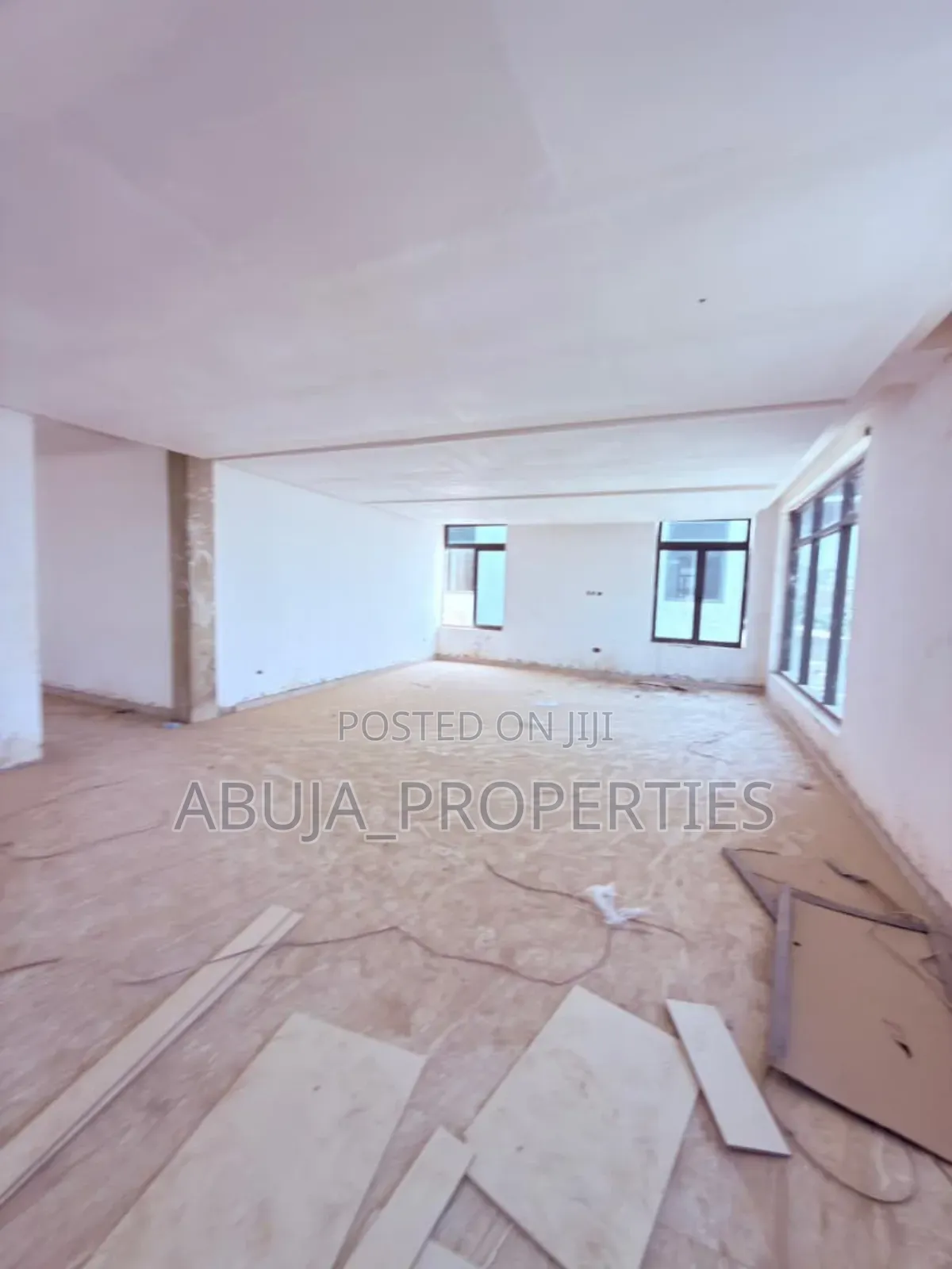 4bdrm Duplex in In A Quiet Mini, Kado for sale in Kado