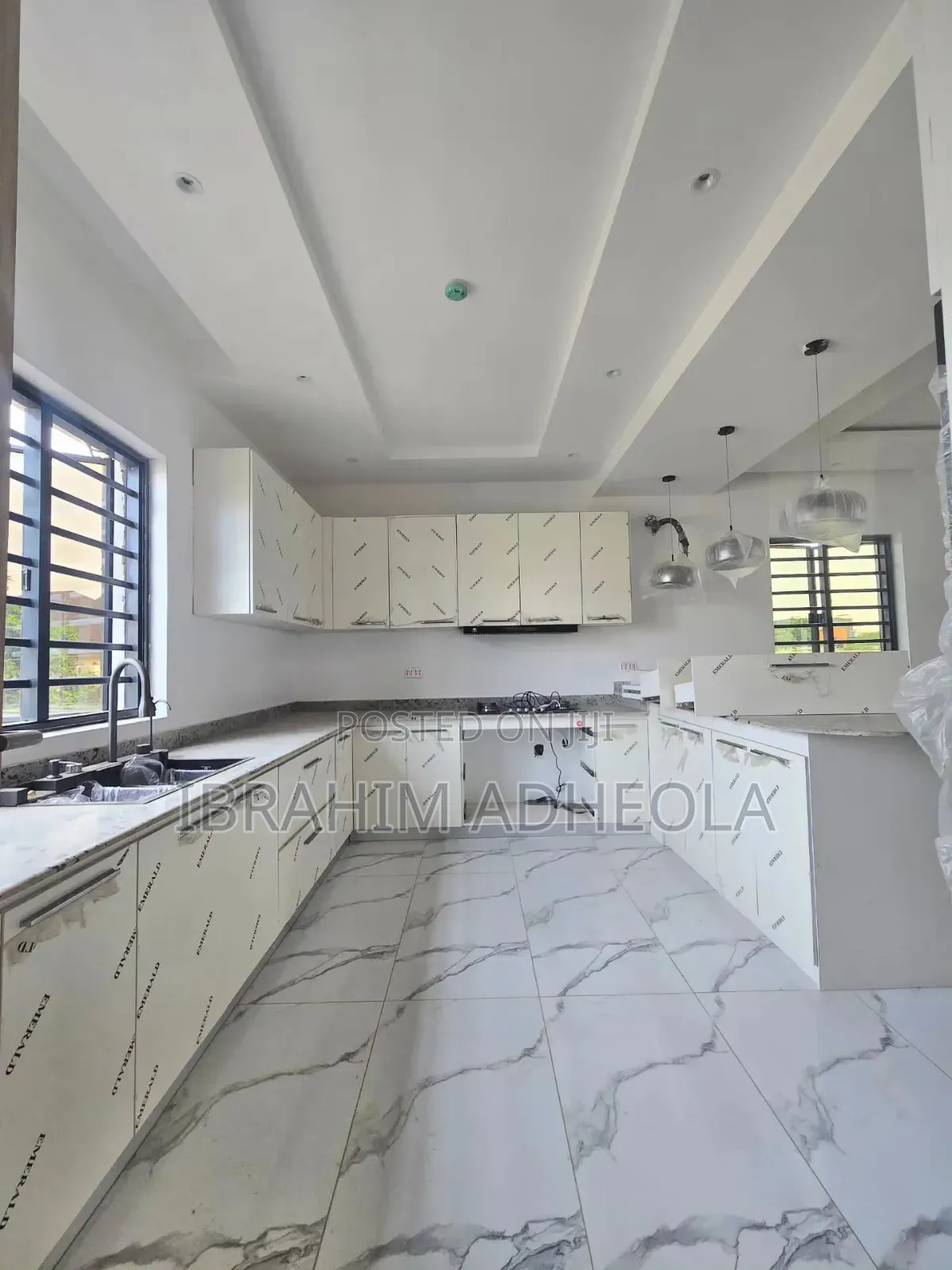 4bdrm Townhouse/Terrace in Ikeja Gra for sale in Ikeja GRA