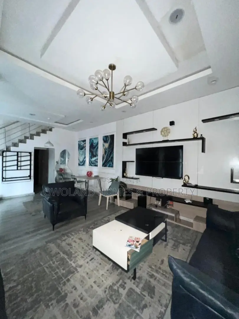 4bdrm Duplex in Ologolo Estate for rent in Ologolo
