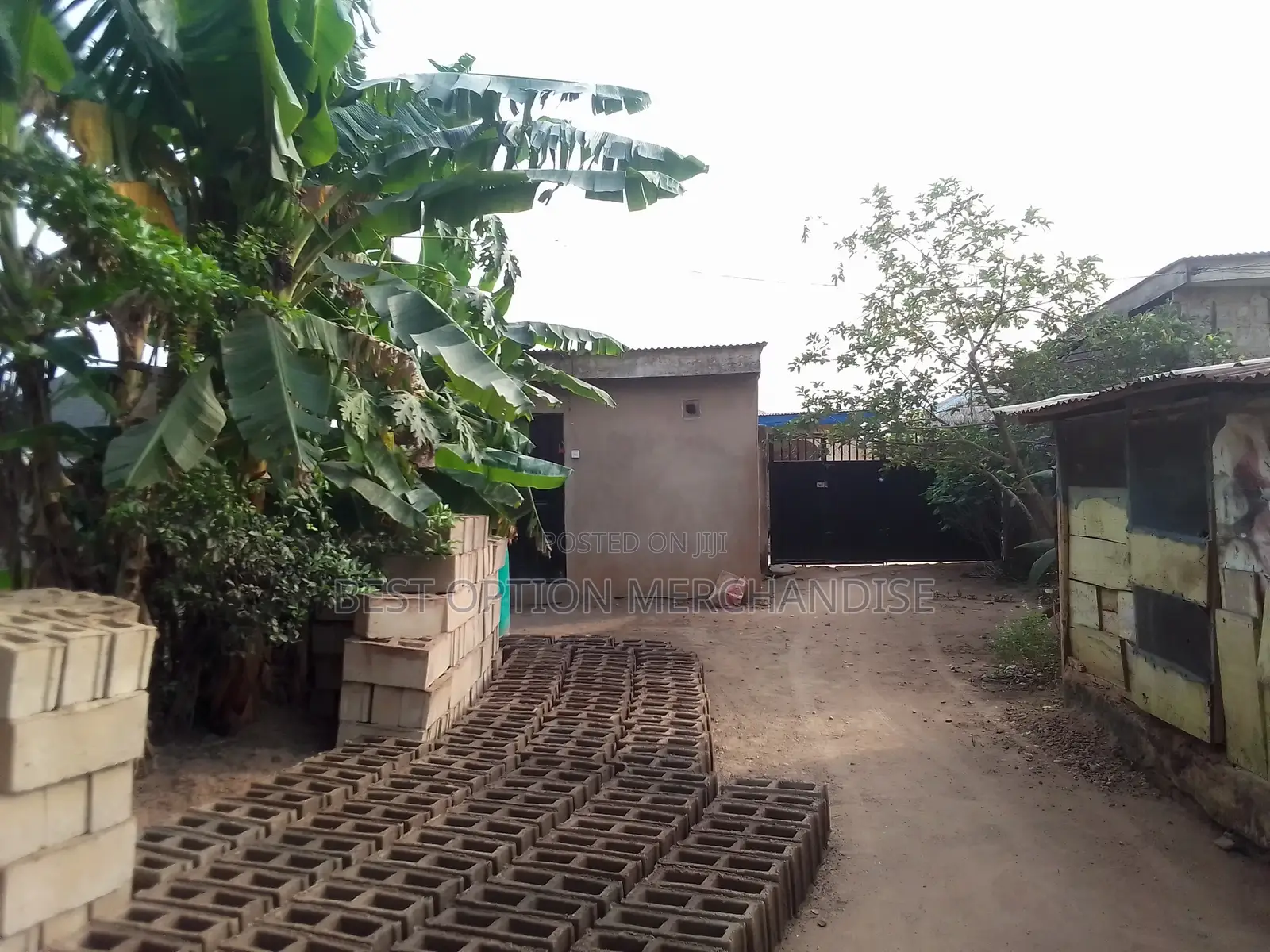 4bdrm Block of Flats in Orile Olaotan for sale in Ado-Odo/Ota