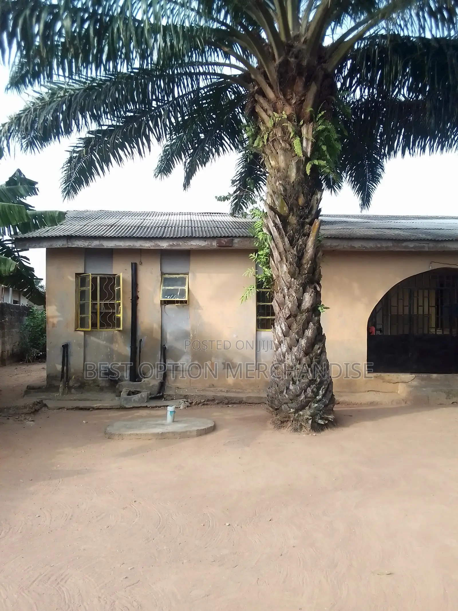 4bdrm Block of Flats in Orile Olaotan for sale in Ado-Odo/Ota