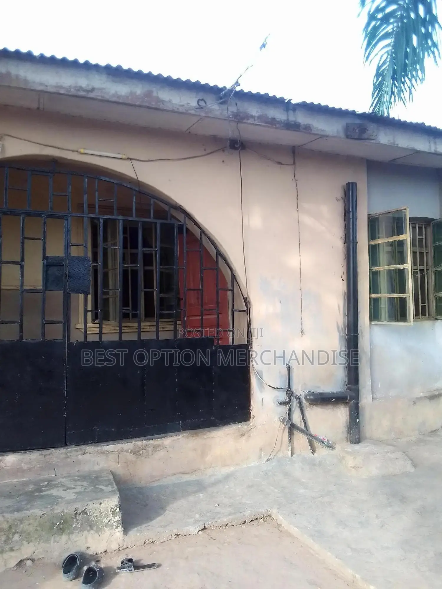 4bdrm Block of Flats in Orile Olaotan for sale in Ado-Odo/Ota